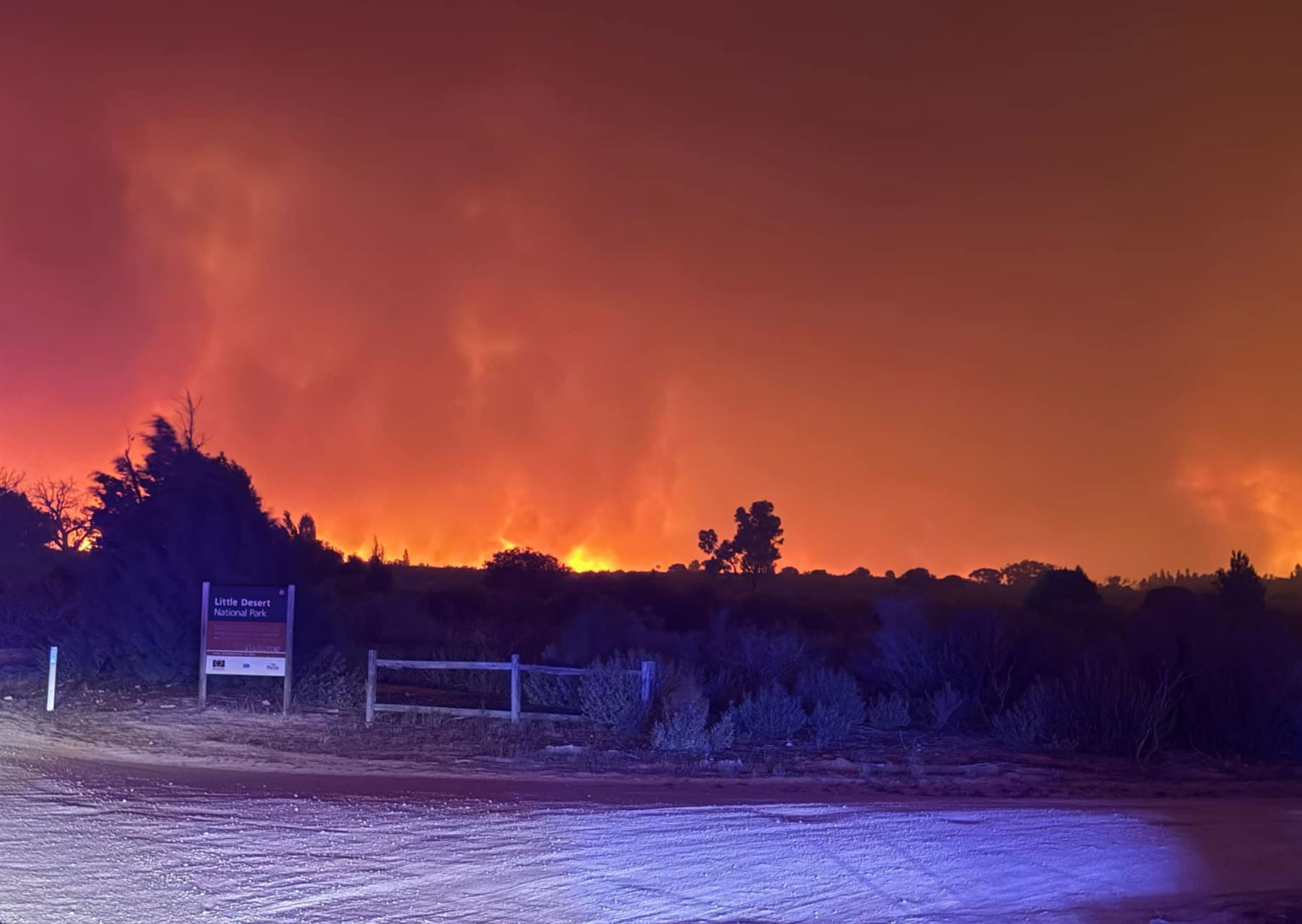 Dadswells Bridge CFA Little Desert National Park fire: Victoria bushifres. 29.01.25