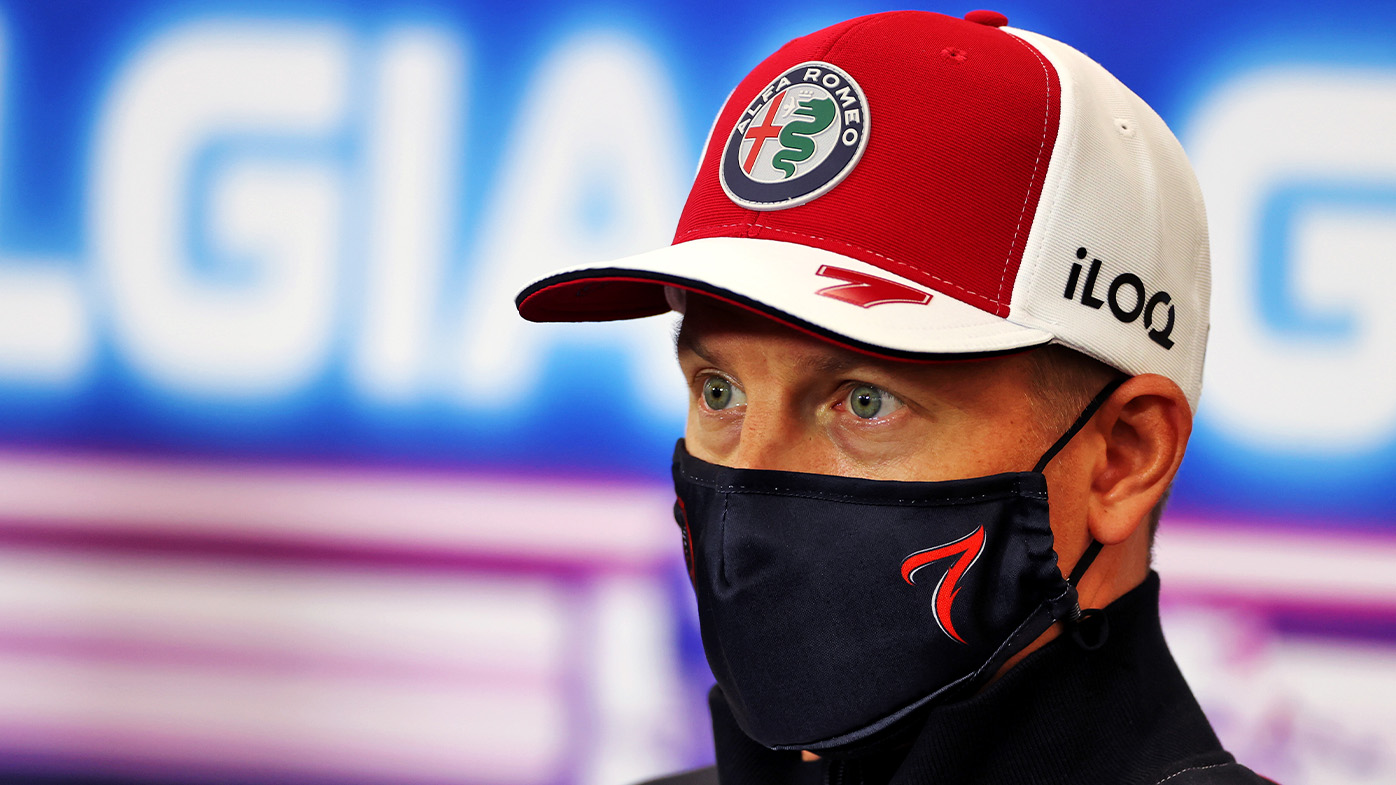 Kimi raikkonen hat alfa hot sale romeo