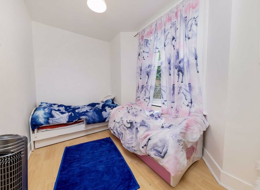 Baffling bedroom photo sneaks into listing for two-bedroom flat in upmarket area of London. 