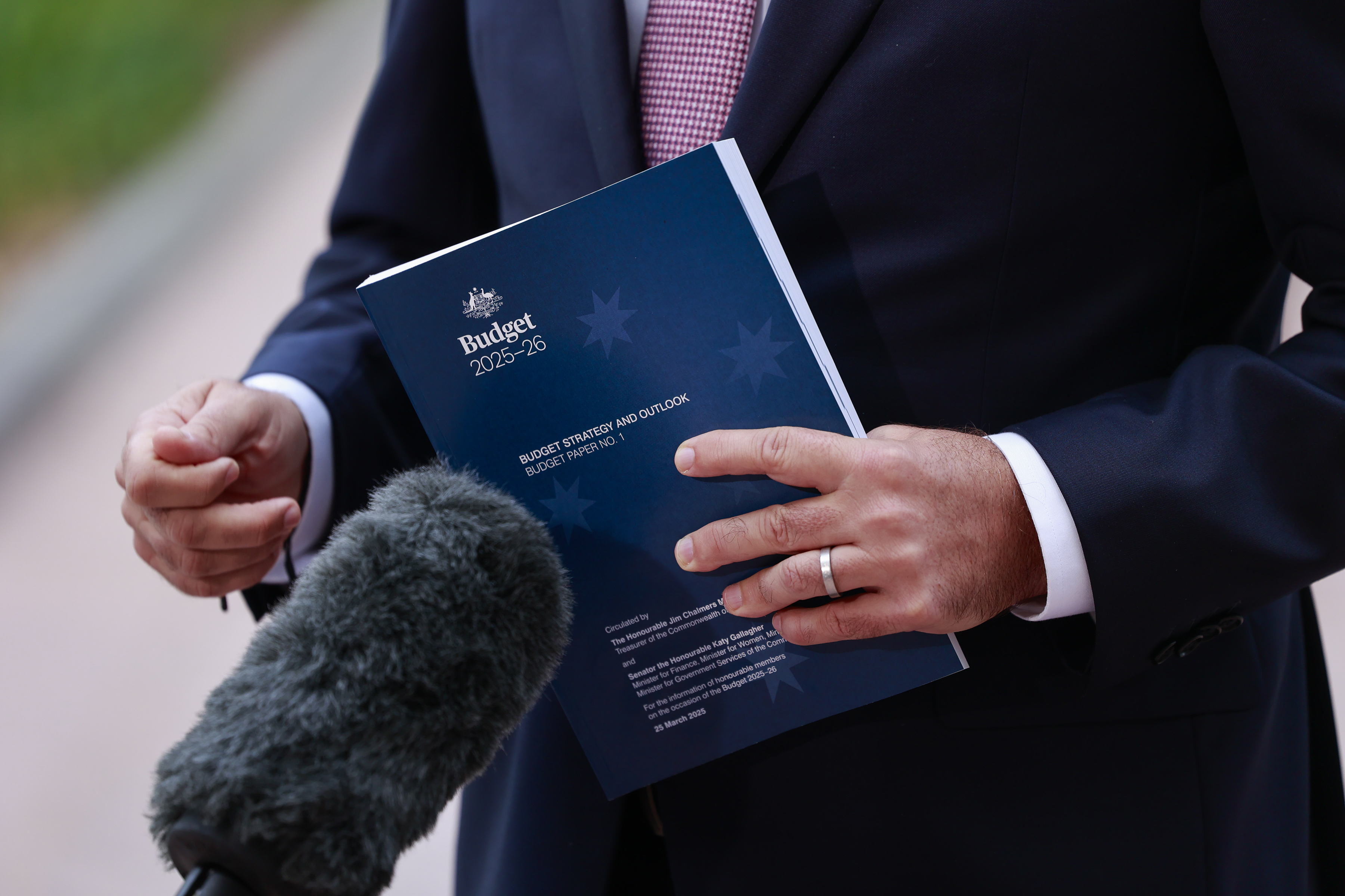 Treasurer of Australia Jim Chalmers speaks to the media as he arrives to deliver the budget at Parliament House on March 25, 2025 in Canberra, Australia.