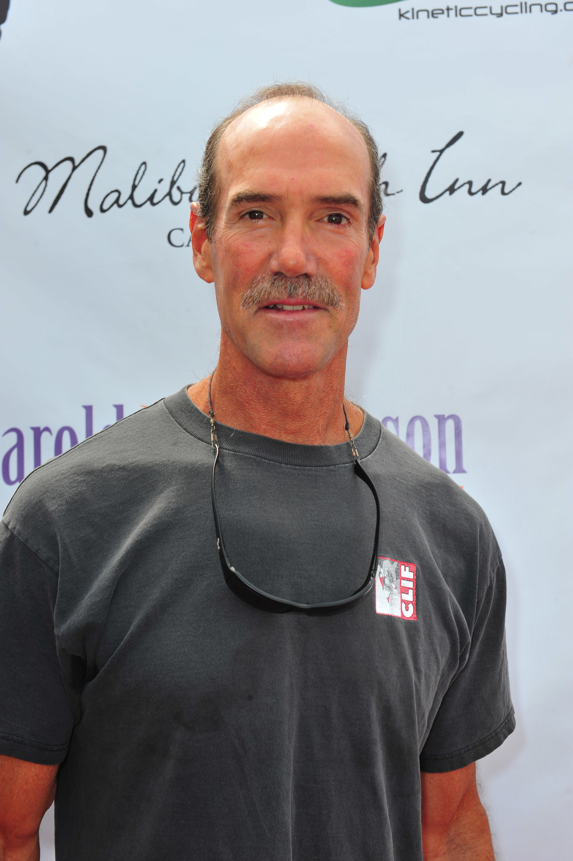 Actor Mike Newman arrives at the Pedal On The Pier charity event benefiting inner city schools at Santa Monica Pier on June 5, 2011 in Santa Monica, California. (Photo by Allen Berezovsky/WireImage)