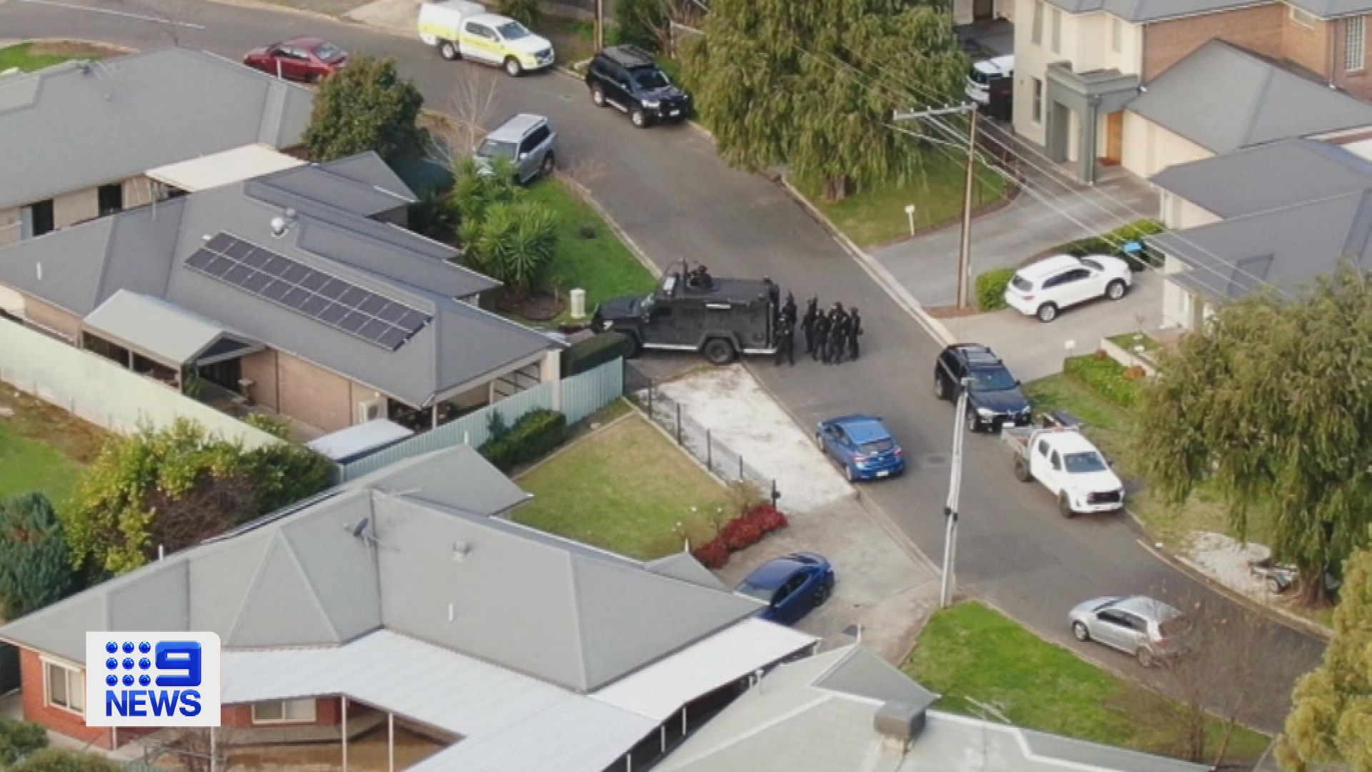 Gunman allegedly shoots two women in four hour Adelaide siege