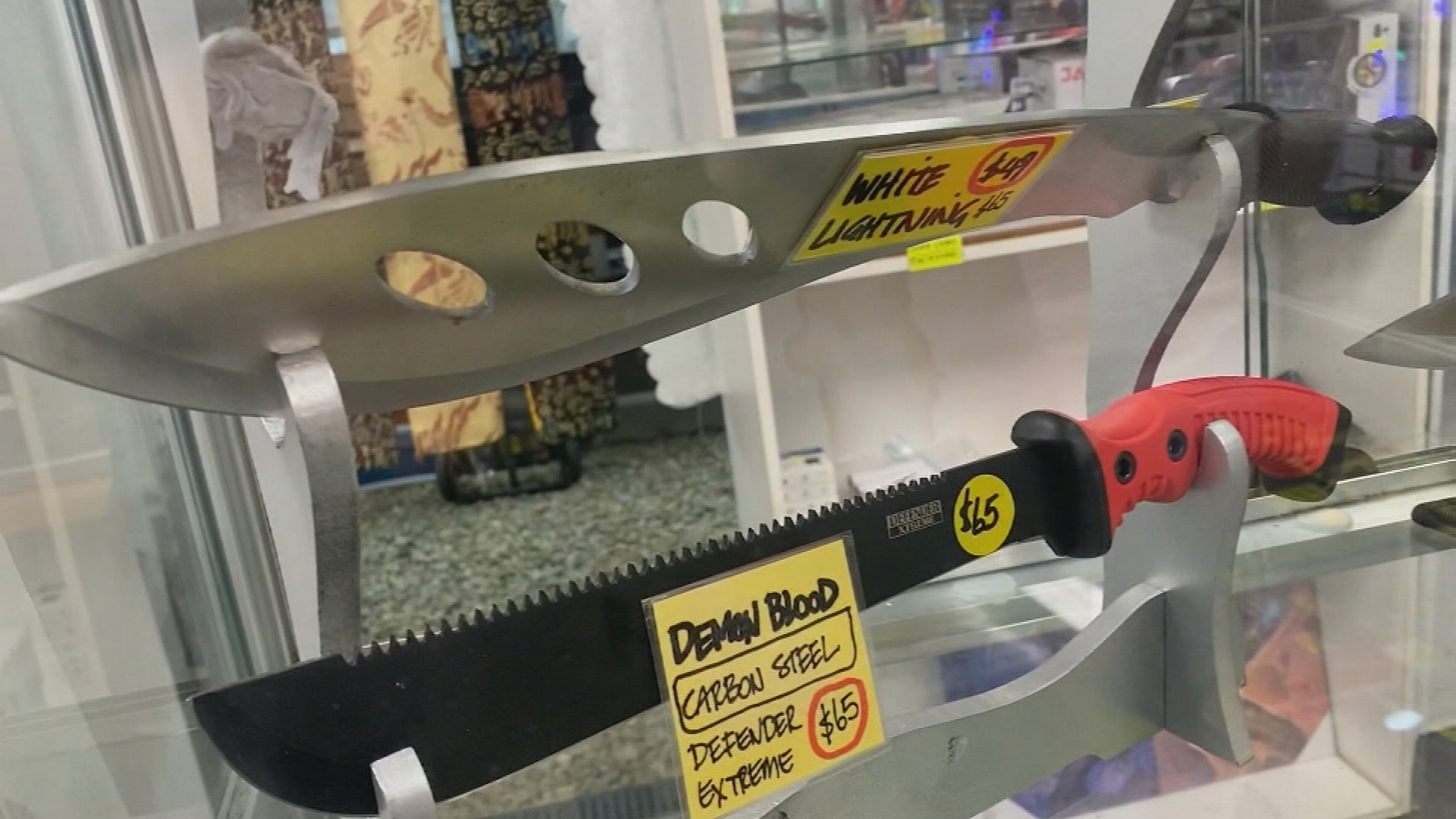 Queensland fast-tracks ban on sale of knives to minors