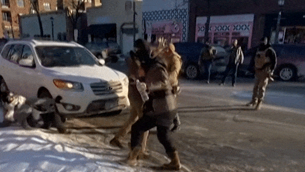 New vision emerges showing the moments before fatal shooting of Alex Pretti