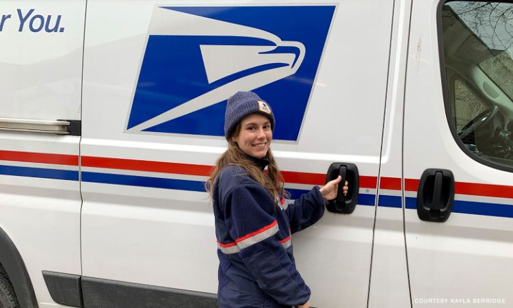 Newmarket mail carrier Kayla Berridge realised during her shift on January 27 that mail had been piling up for four days at a resident's home.