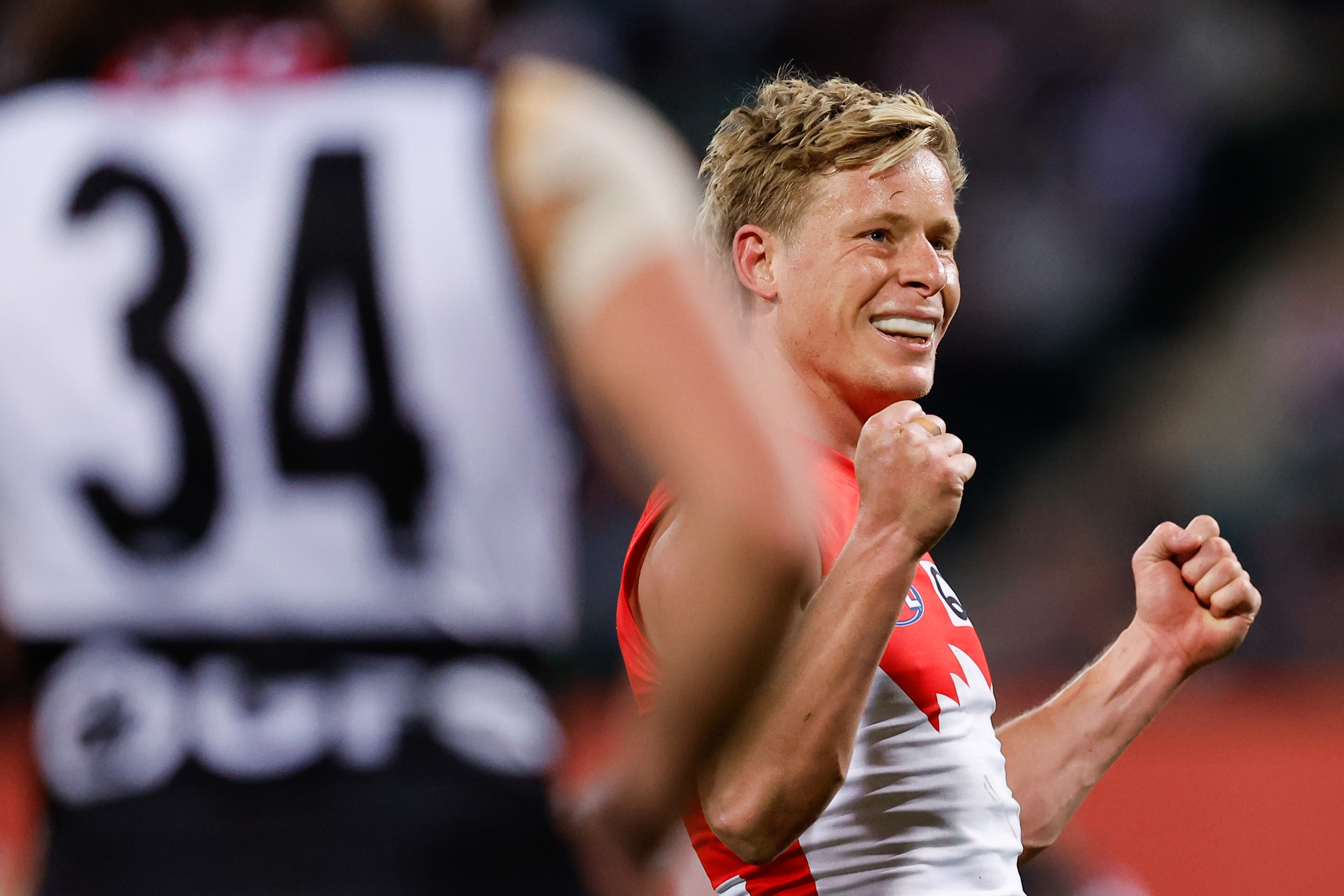 SYDNEY, AUSTRALIA - SEPTEMBER 20: Isaac Heeney of the Swans celebrates a goal during the 2024 AFL First Preliminary Final match between the Sydney Swans and the Port Adelaide Power at The Sydney Cricket Ground on September 20, 2024 in Sydney, Australia. (Photo by Dylan Burns/AFL Photos via Getty Images)