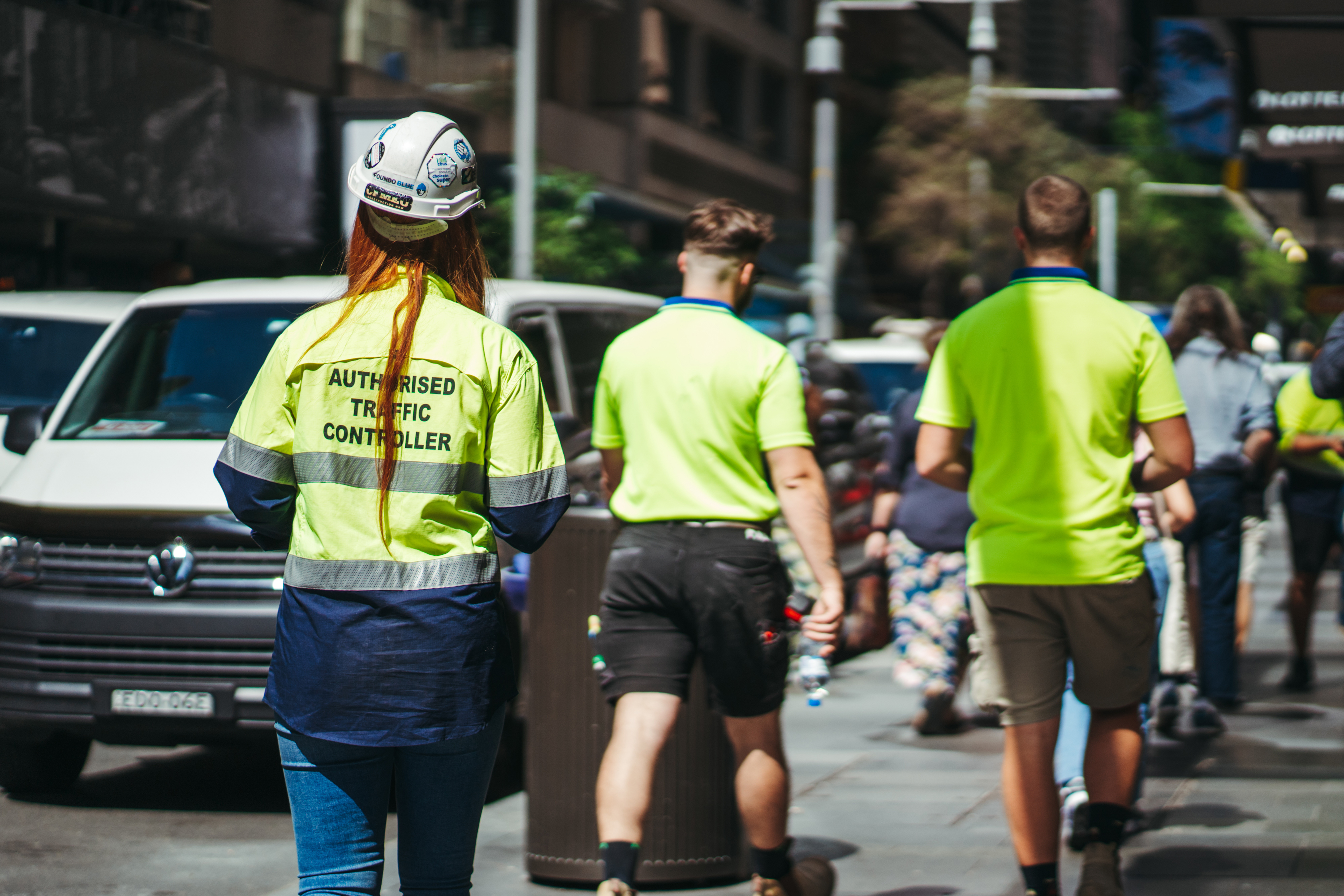 'Couldn't have happened at a worse time': Tradies losing as war drags on