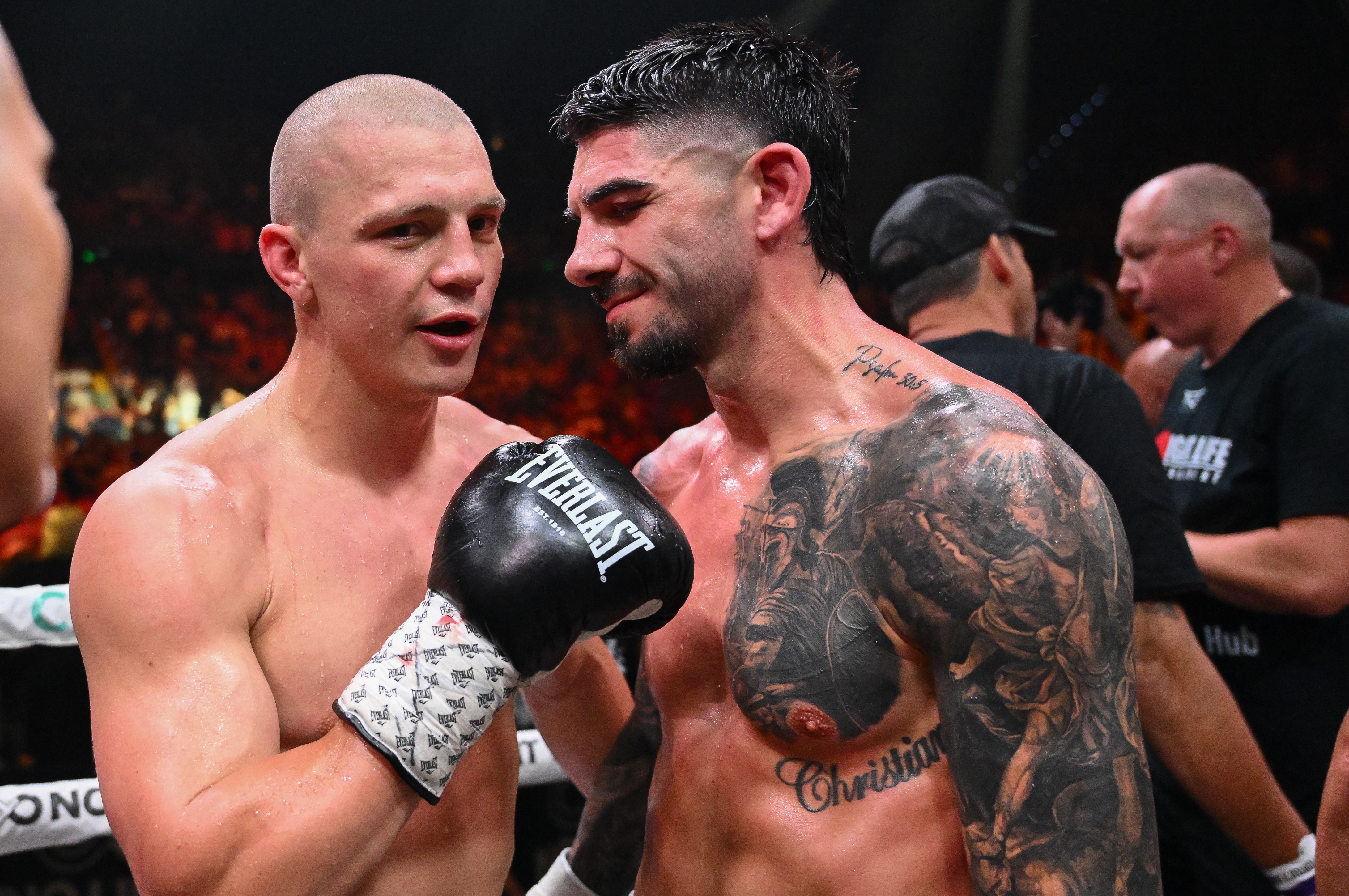 Nikita Tszyu (left) and Michael Zerafa chat after the non-result.