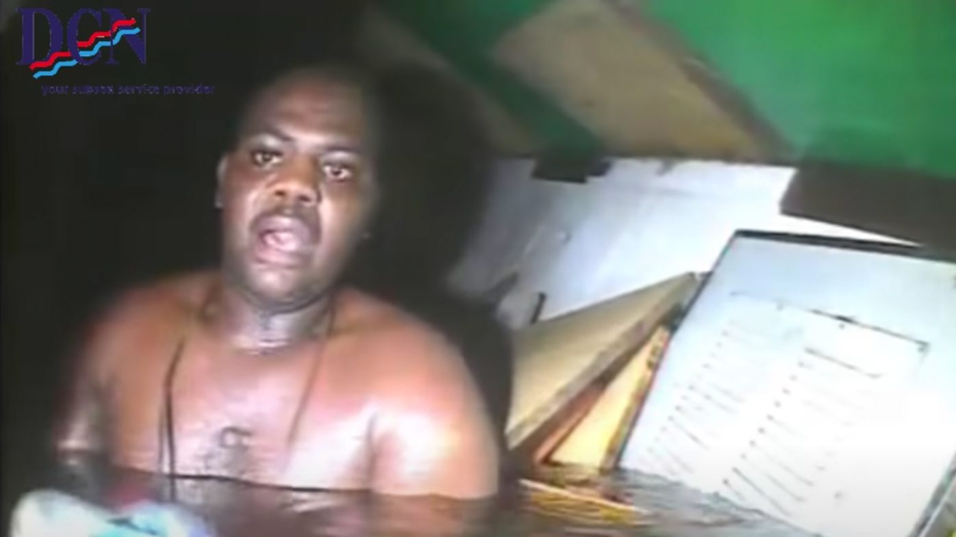 Dramatic footage reveals the moment diver Nico van Heerden discovered Harrison Okene, 30 metres underwater.