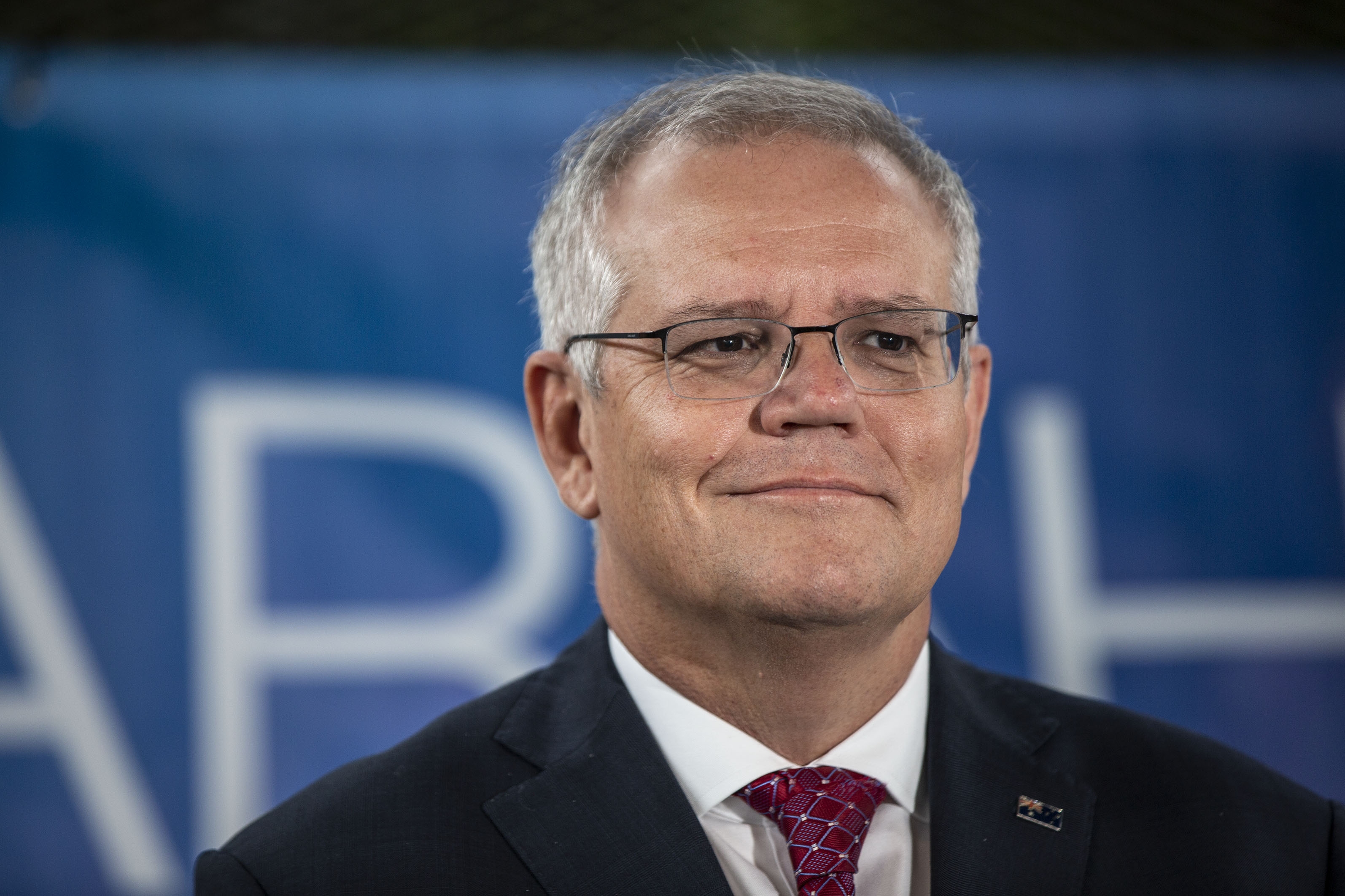 Prime Minister Scott Morrison vists the South Windsor RSL, to meet the party faithfuls and support Sarah  Richards the Liberal candidate for Macquarie, Windsor, Sydney, 20 December 2021. Photo Jessica Hromas