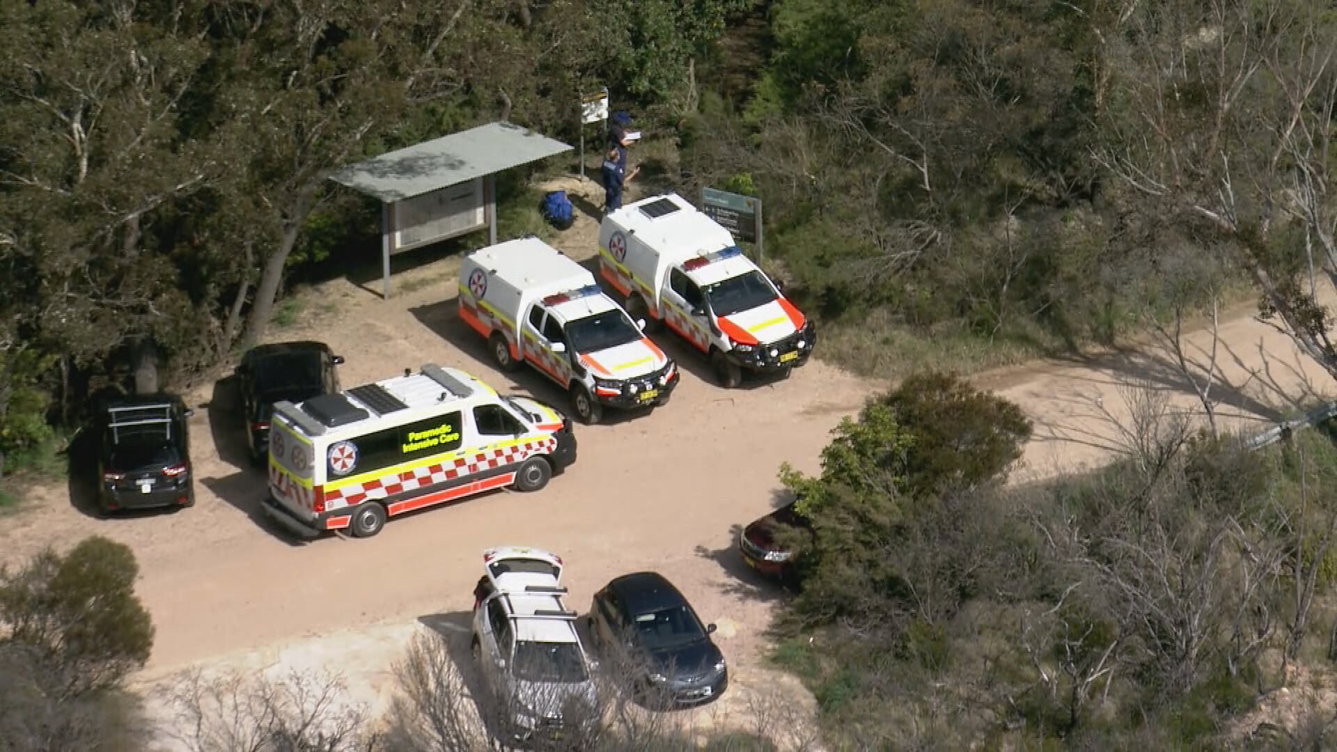 Emergency services at the entrance of the walking track in the Blue Mountains.