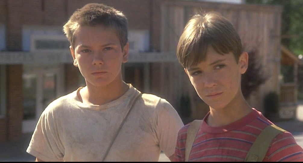 River Phoenix and Wil Wheaton in the 1986 film classic Stand By Me.
