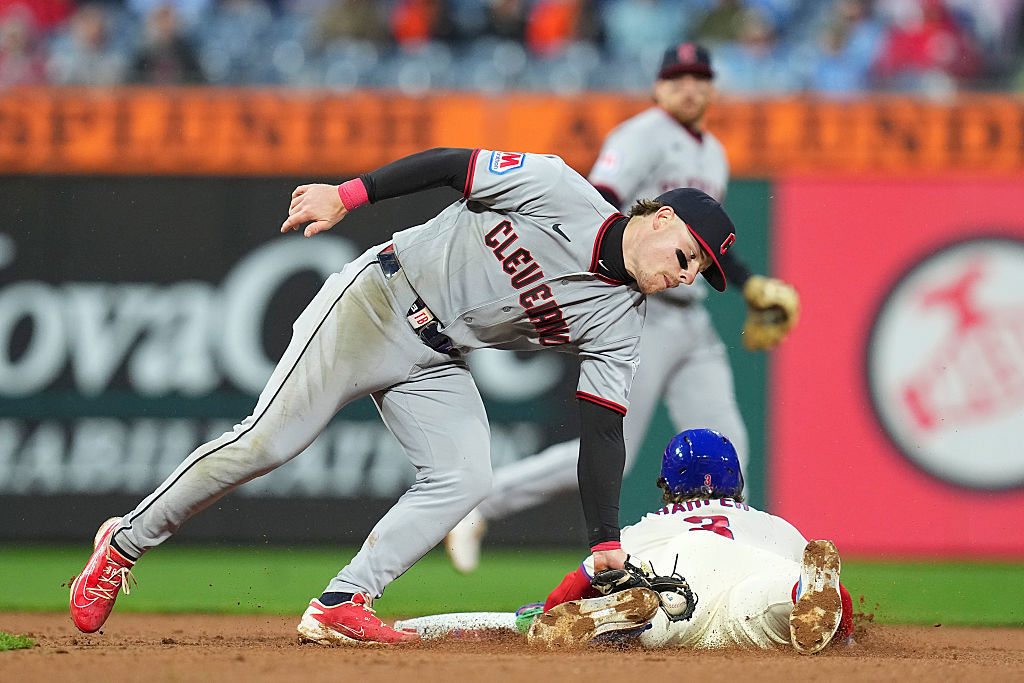 Travis Bazzana met his childhood idol Bryce Harper during a game. 