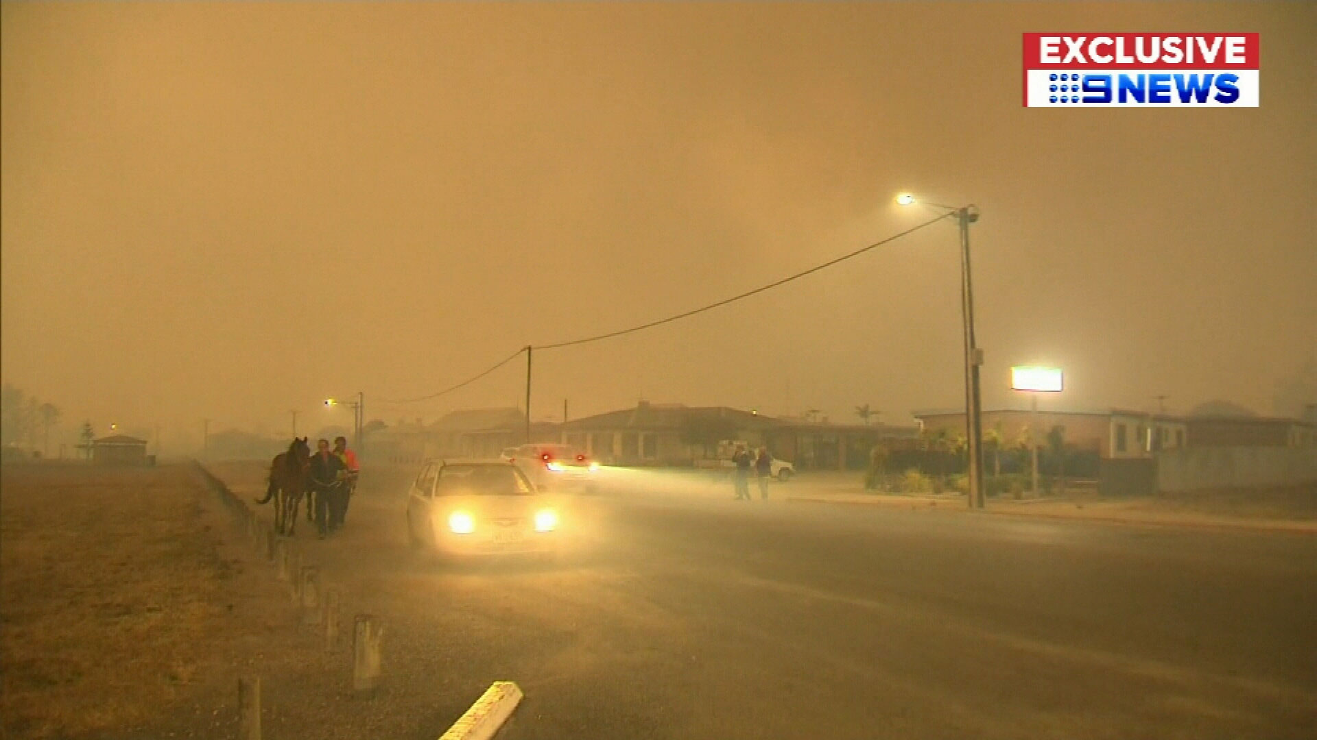 Sydney Smoke Unlikely To Clear For Days Amid Hazardous Air Quality Blanket City