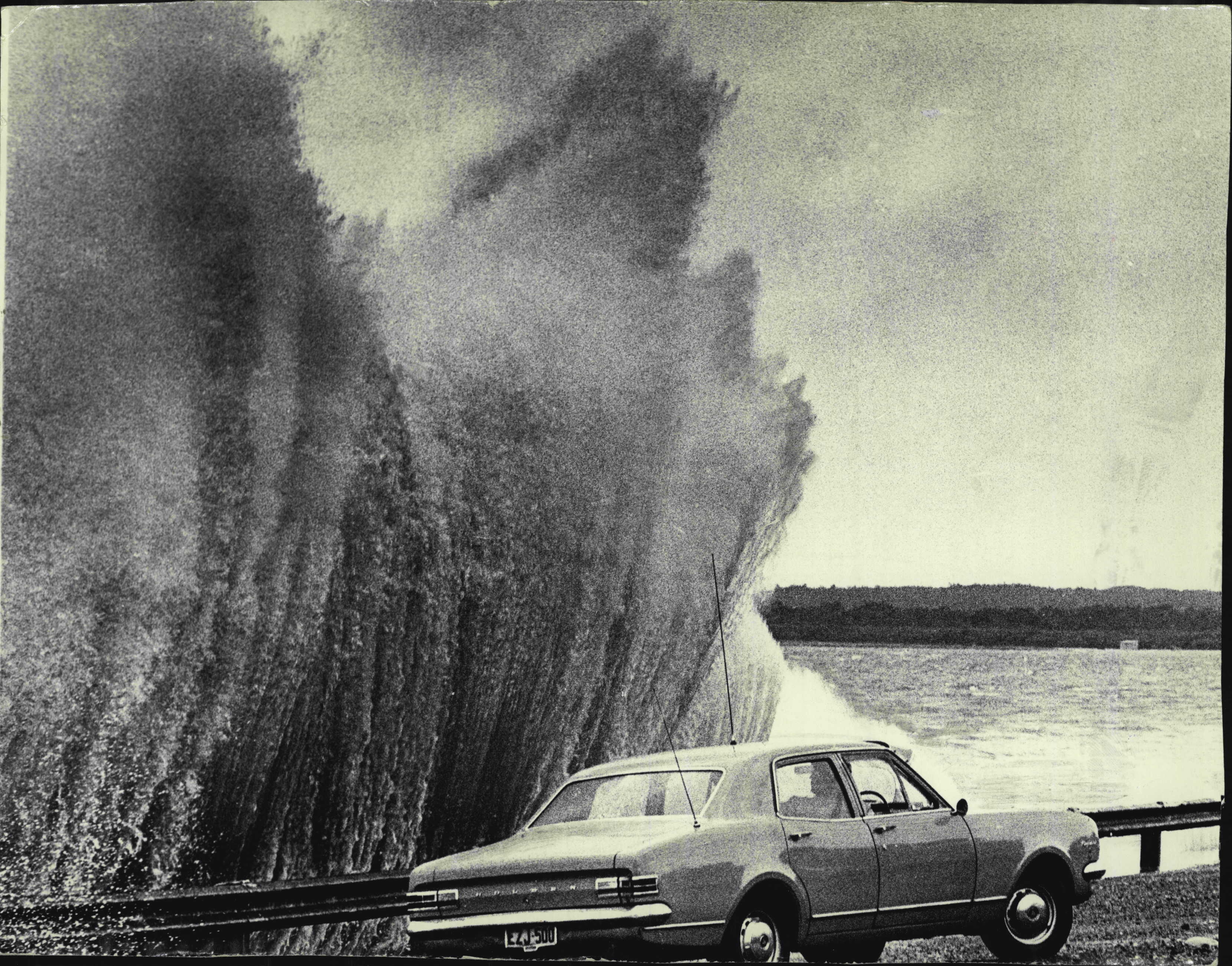 A monster wave swamps Carruthers Drive in the NSW town of Dolls Point on February 7, 1974 after Cyclone Pam.