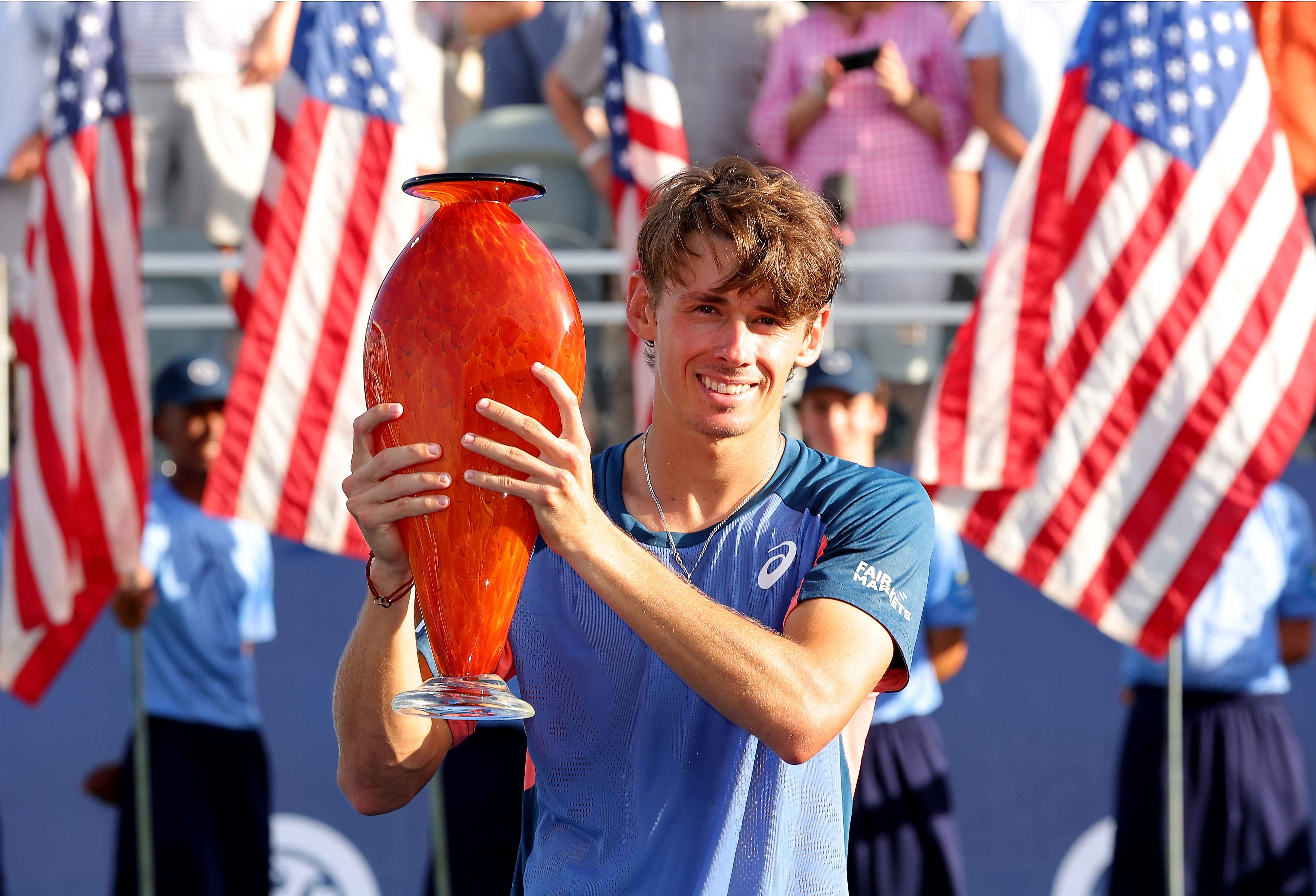 Alex de Minaur of Australia poses with the trophy after defeating Jenson Brooksby in the singles final of the Atlanta Open at Atlantic Station on July 31, 2022 in Atlanta, Georgia. (Photo by Kevin C. Cox/Getty Images)