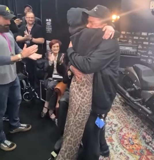 kelly osbourne gets engaged to sid wilson at father ozzy osbourne gig