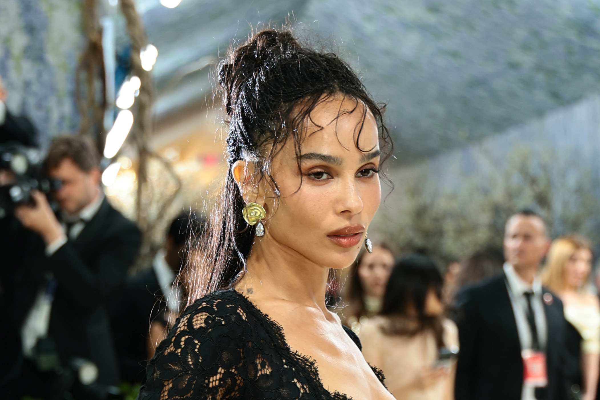 NEW YORK, NEW YORK - MAY 04: Zoë Kravitz attends the 2026 Met Gala celebrating 