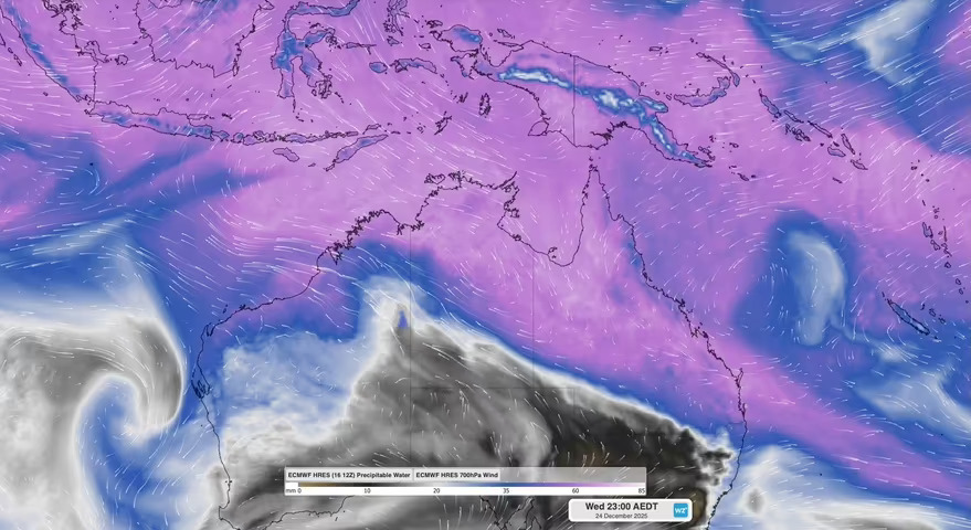 Forecast precipitable water and 700 hPa wind at 11pm AEDT on Wednesday, December 24, 2025.