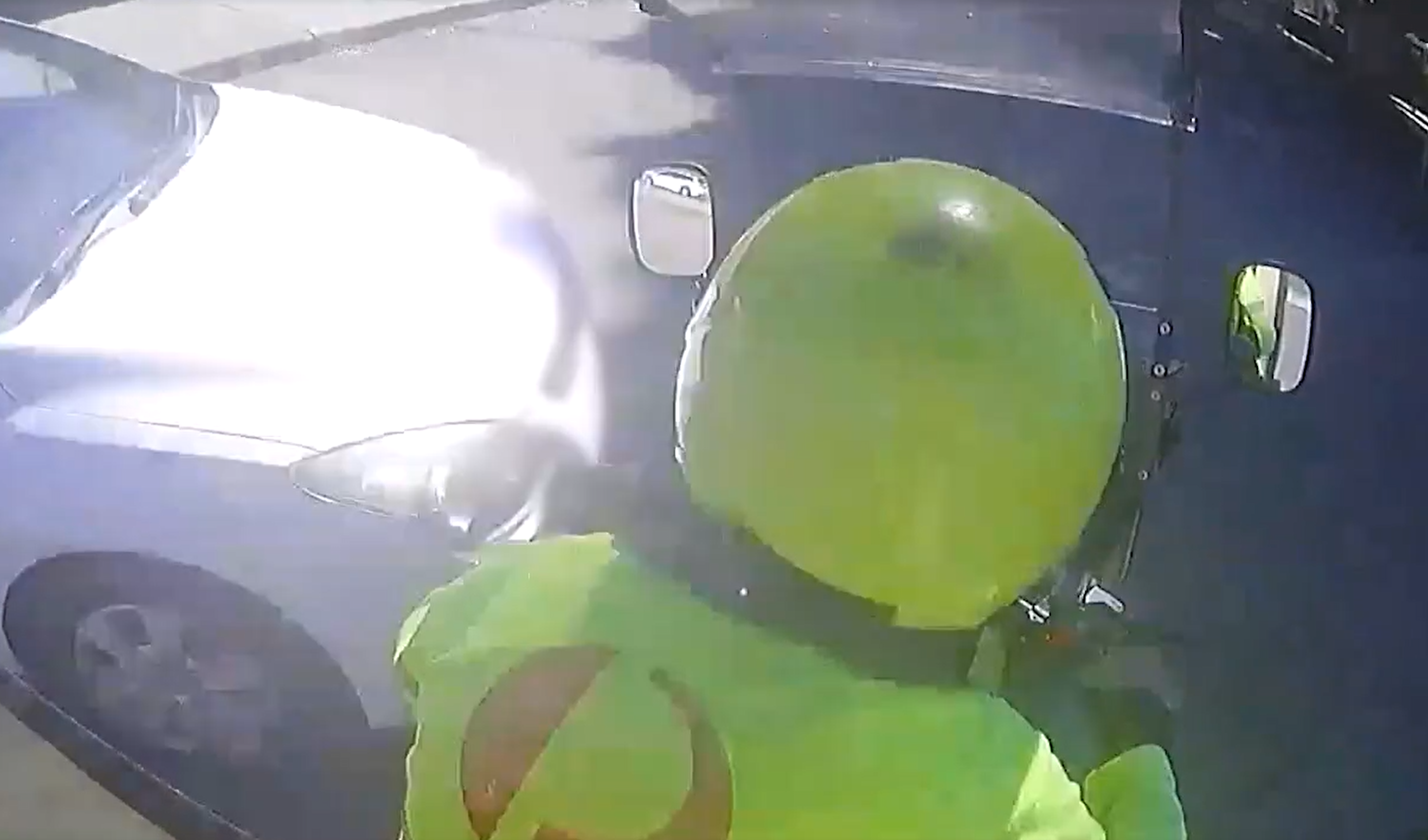 Posties around Australia are being injured by cars at least five times a week.﻿More than 280 posties have been injured in the past financial year, according to Australia Post data.
Injuries have ranged from broken limbs and concussions to lacerations and serious trauma.﻿