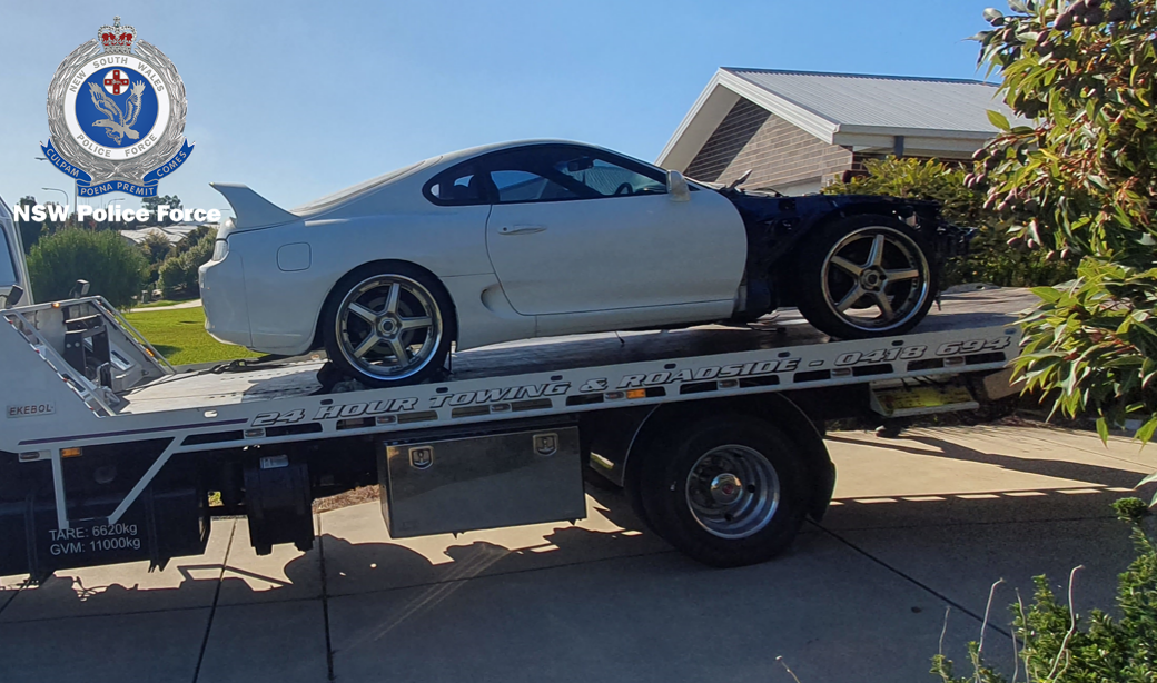 Three people have been charged for allegedly supplying cocaine in Wagga Wagga.