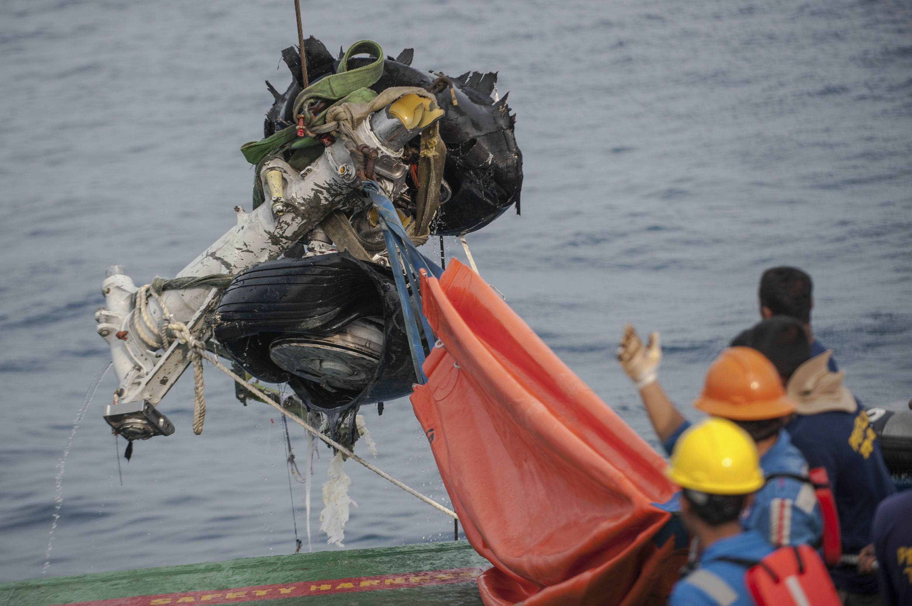 Boeing acepta acuerdo de culpabilidad para evitar juicio penal por accidentes del 737 Max