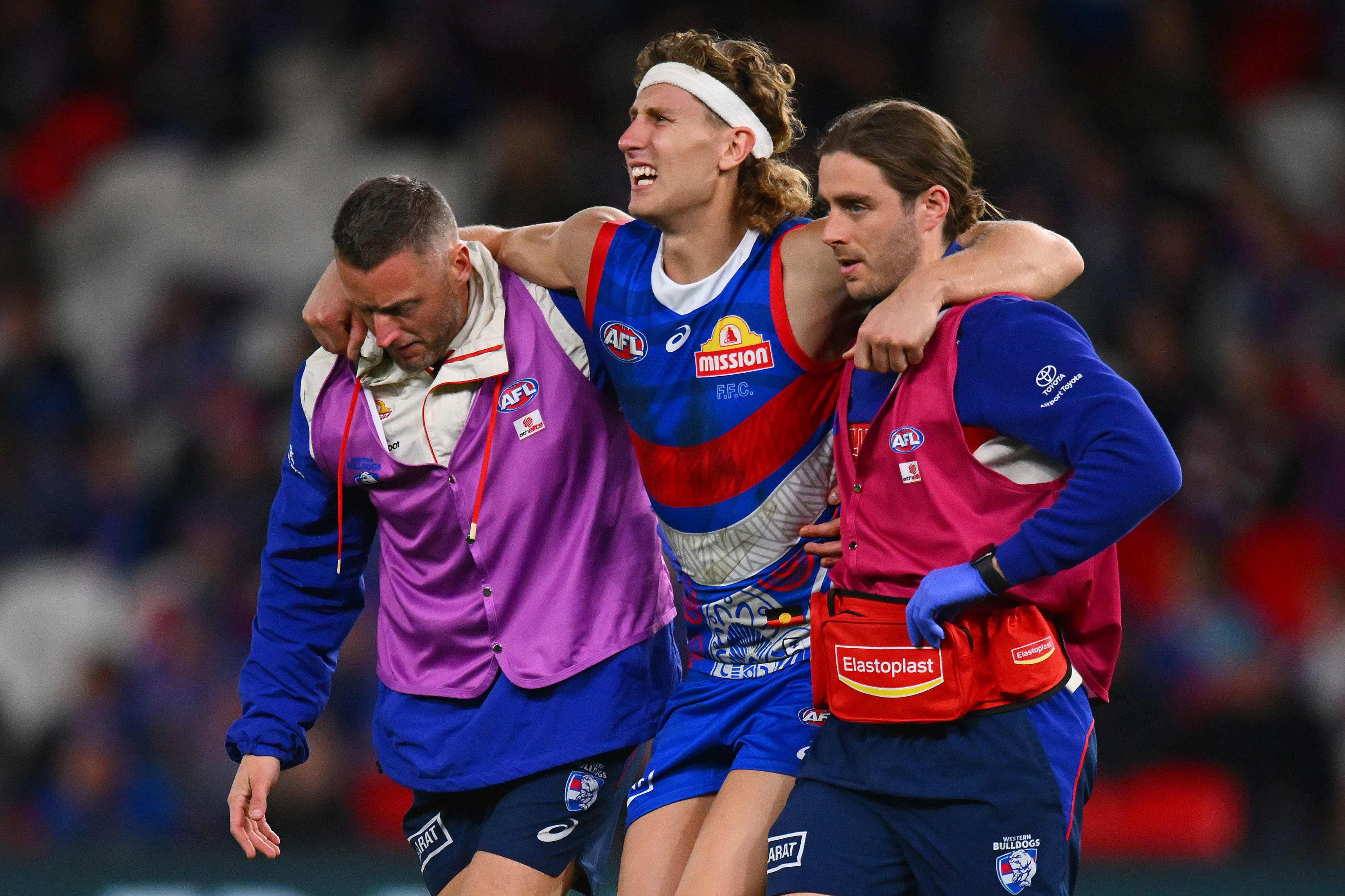 AFL news 2024: Western Bulldogs, Aaron Naughton knee injury update, defeat  to Sydney Swans