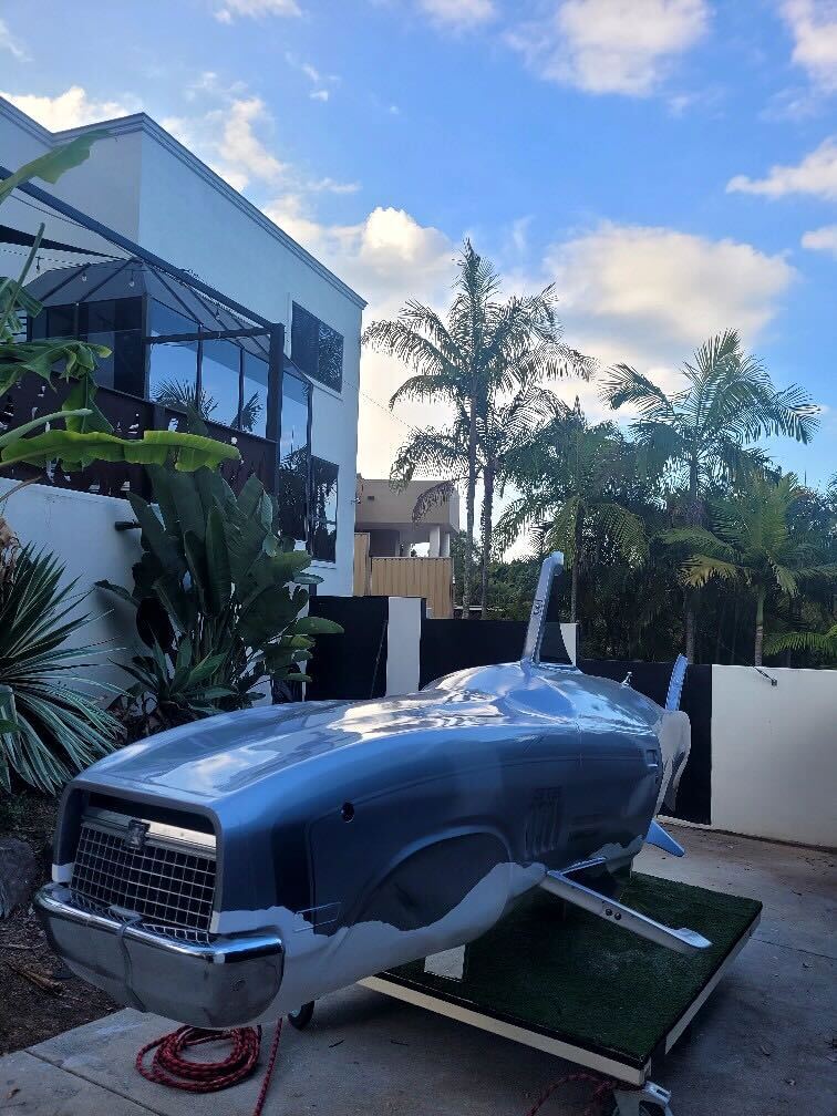 Mick Brown has turned his passion for collecting vintage Australian cars into art by creating unique sculptures out of the car parts for Gold Coast's SWELL Festival.