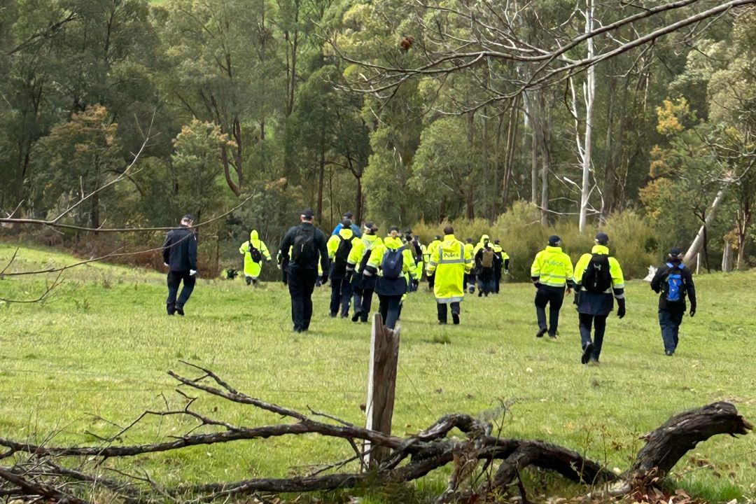 Manhunt for Dezi Freeman