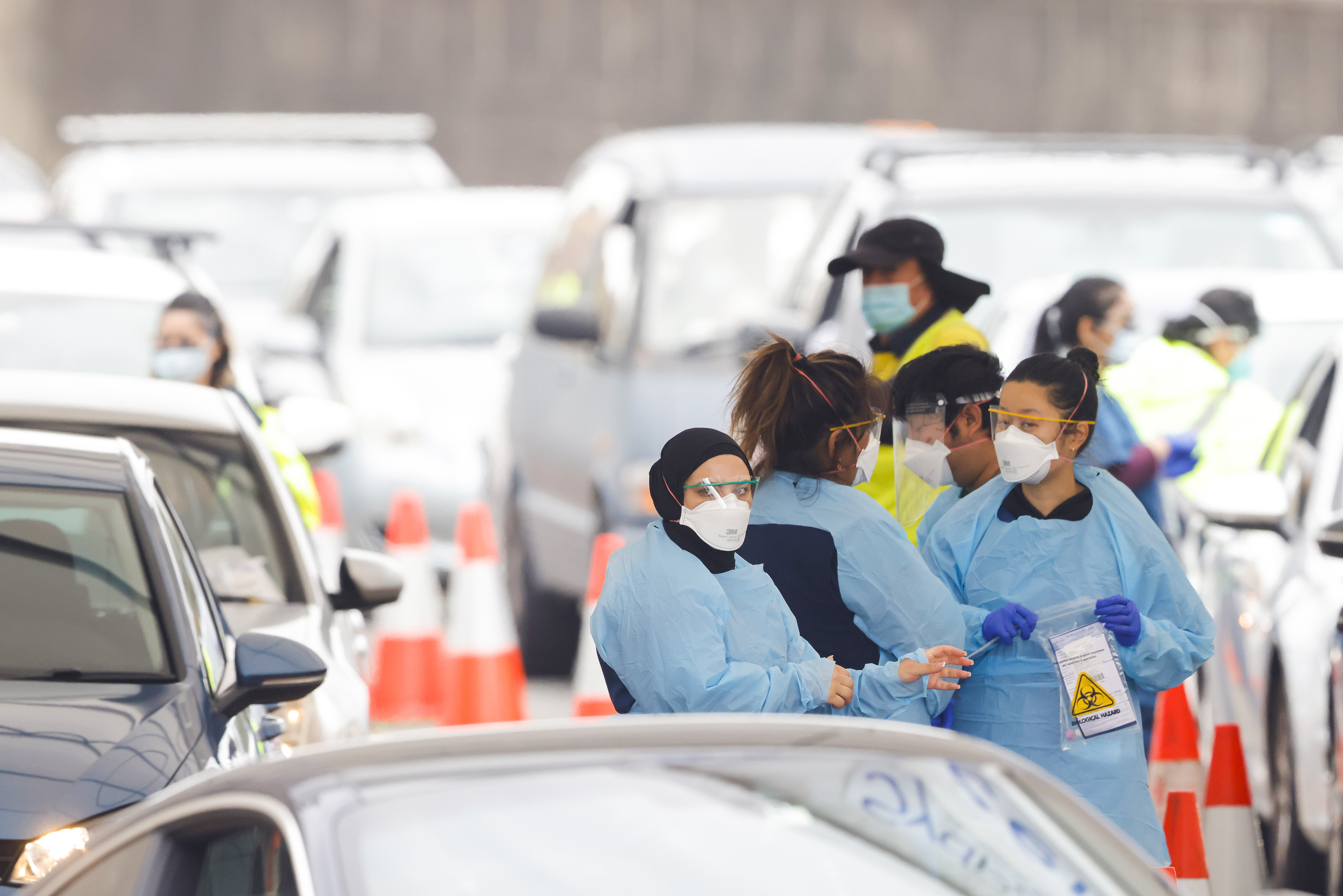 Covid 19 coronavirus testing queue Sydney