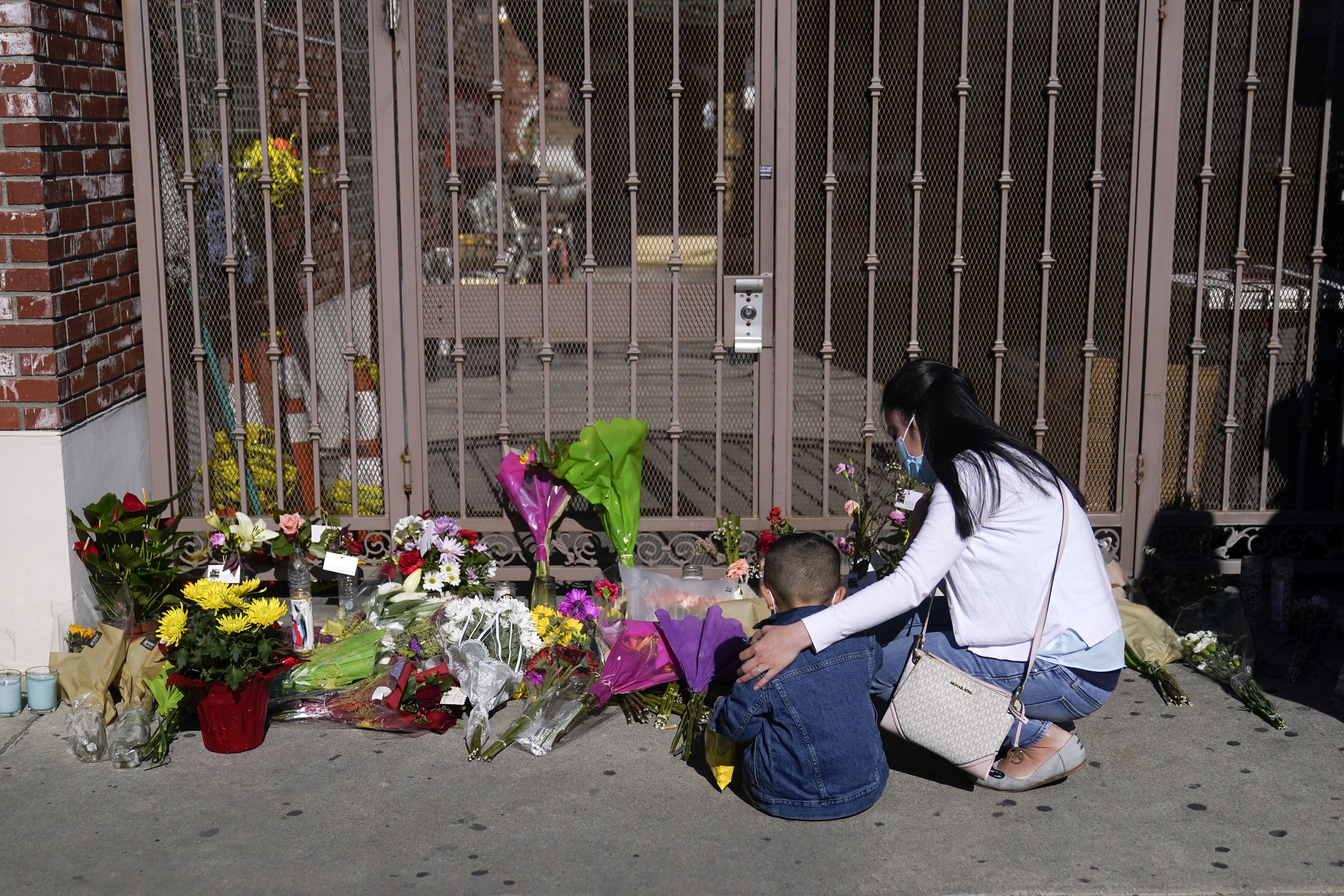 Cifra de muertos aumenta a 11 en tiroteo masivo en Monterey Park