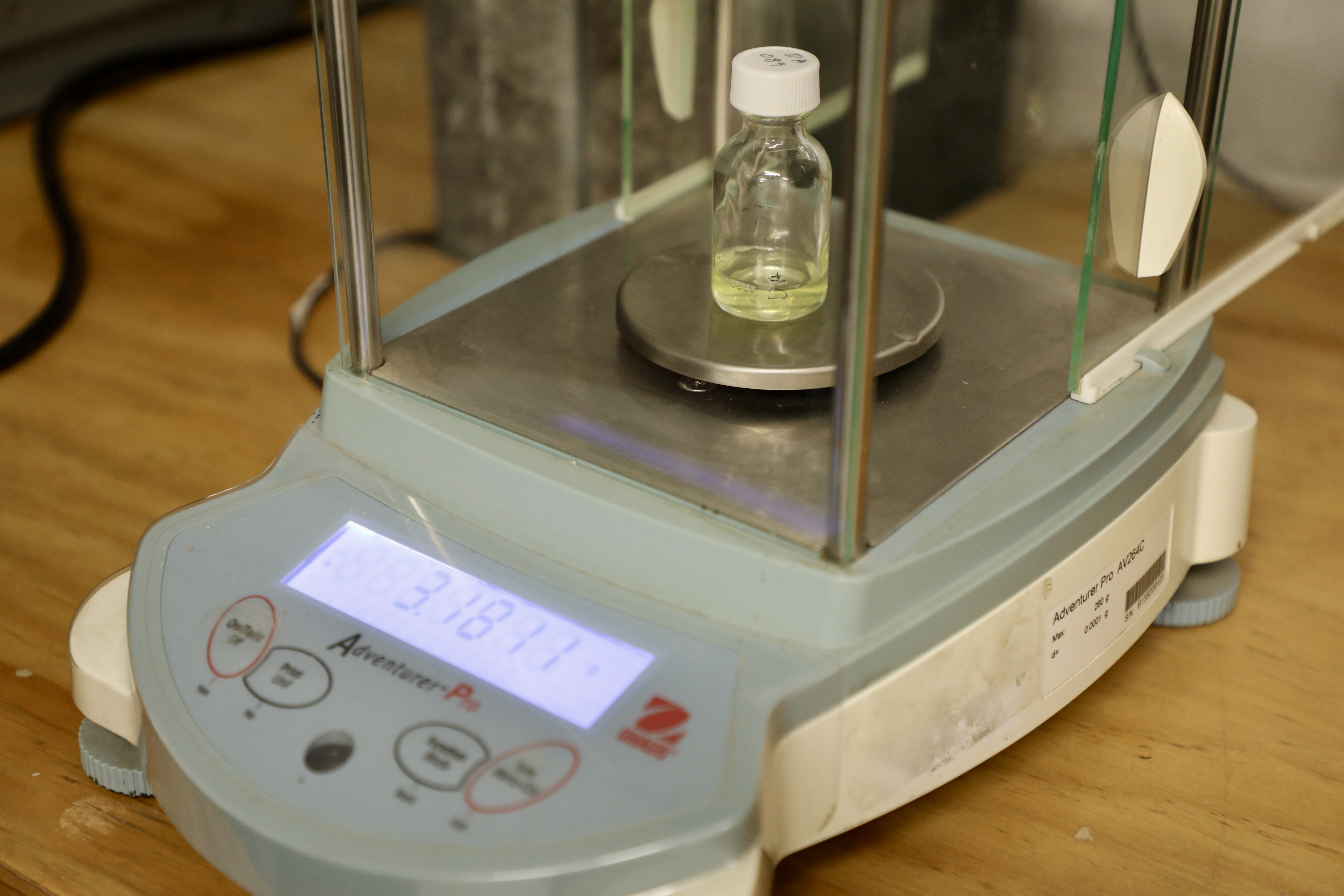 Keepers believe they have broken a world record for the largest venom extraction from a common death adder with Shazza's incredible venom yield of 270mg.