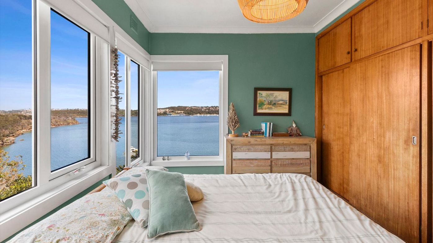 63 Cutler Road, Clontarf Sydney auction waterfront house retro Domain