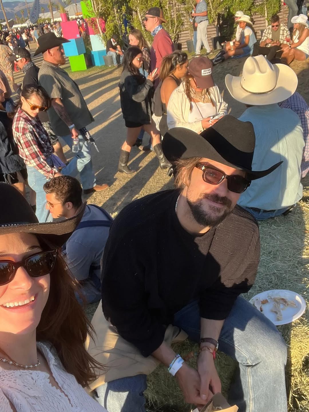 Lucas Bravo and Shailene Woodley