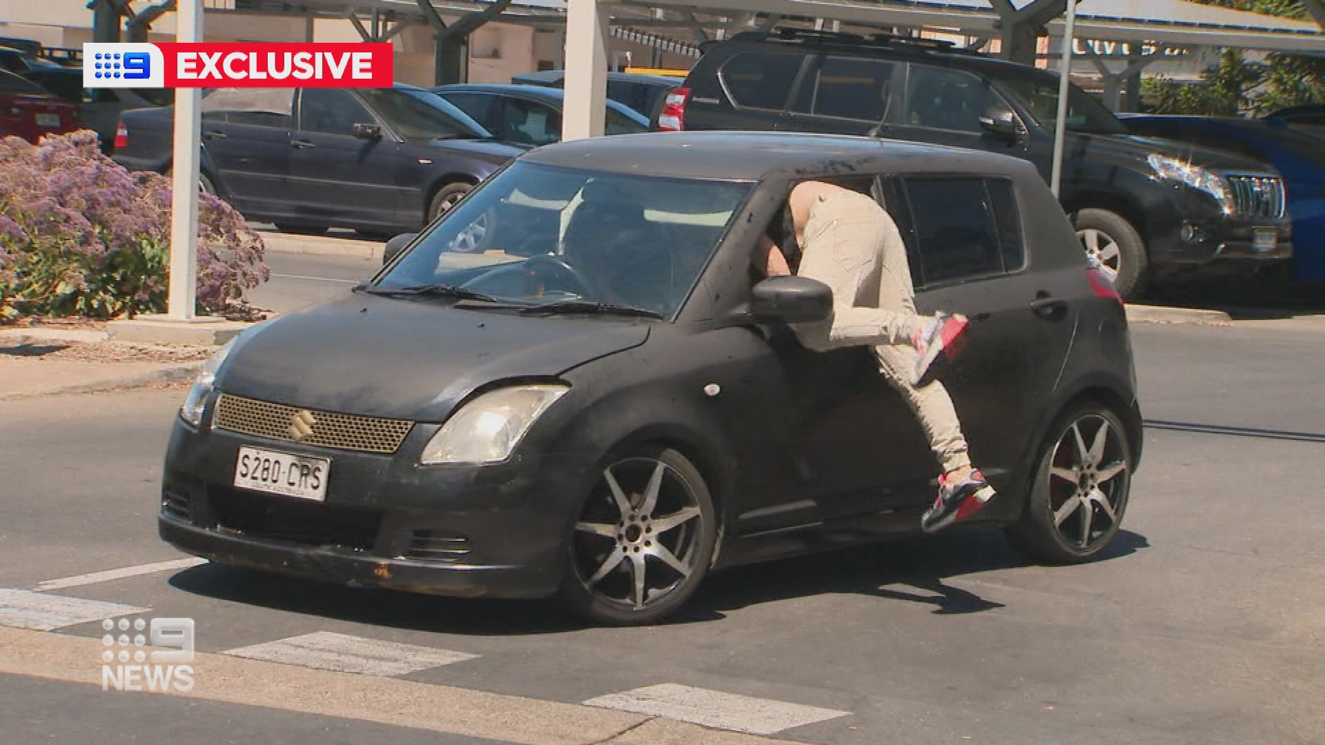 Adelaide man accused of stealing skill tester machines flees court.