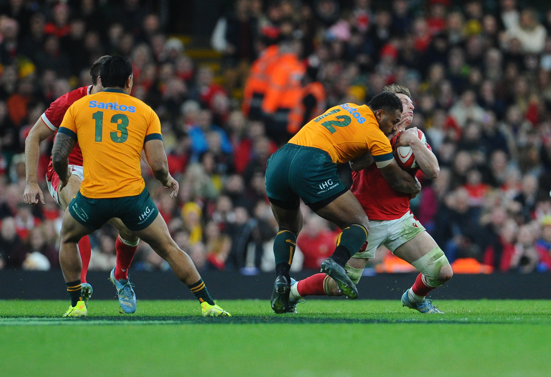 Australia's Samu Kerevi collides with Wales' Jac Morgan.