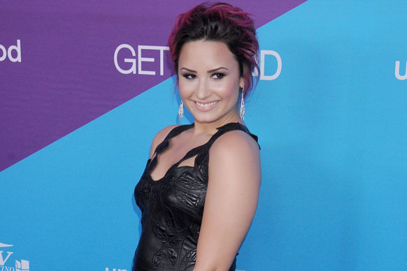 You know what we love? Celebrities who rant about their lack of privacy... on social media.<br/><br/>In 2013, Demi Lovato fired out a series of angry tweets about her privacy, claiming that "the entitlement society has today over the lives of artists is absolutely pathetic." <br/><br/>She added mid-rant: "I don't do this for money. In fact, I'd give back all the money in the world I've ever made if I could buy my privacy back." <br/><br/>Or you could just delete Twitter?