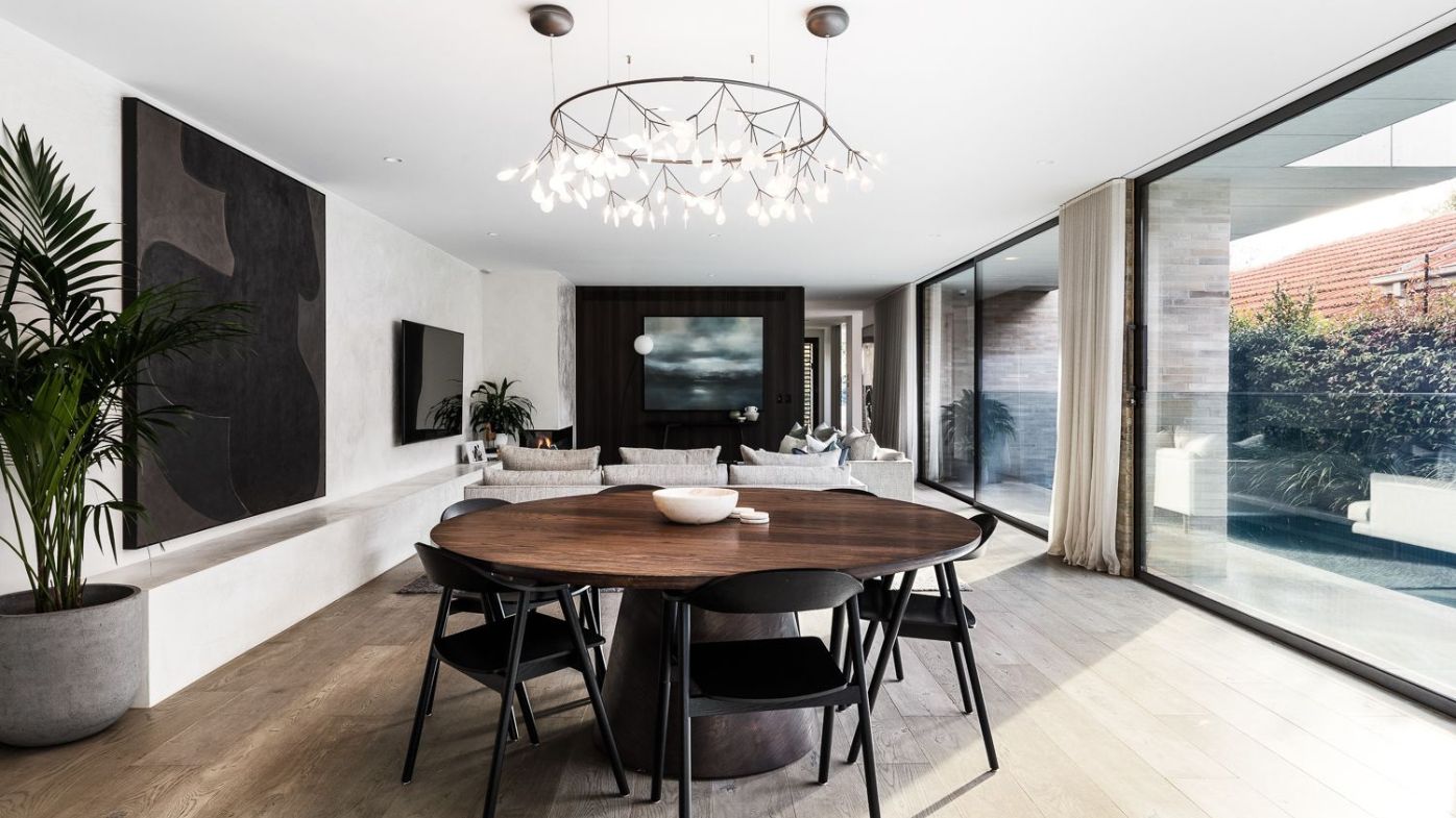 Buyer swoops on Scott and Alex Pendlebury's sleek bayside Melbourne home