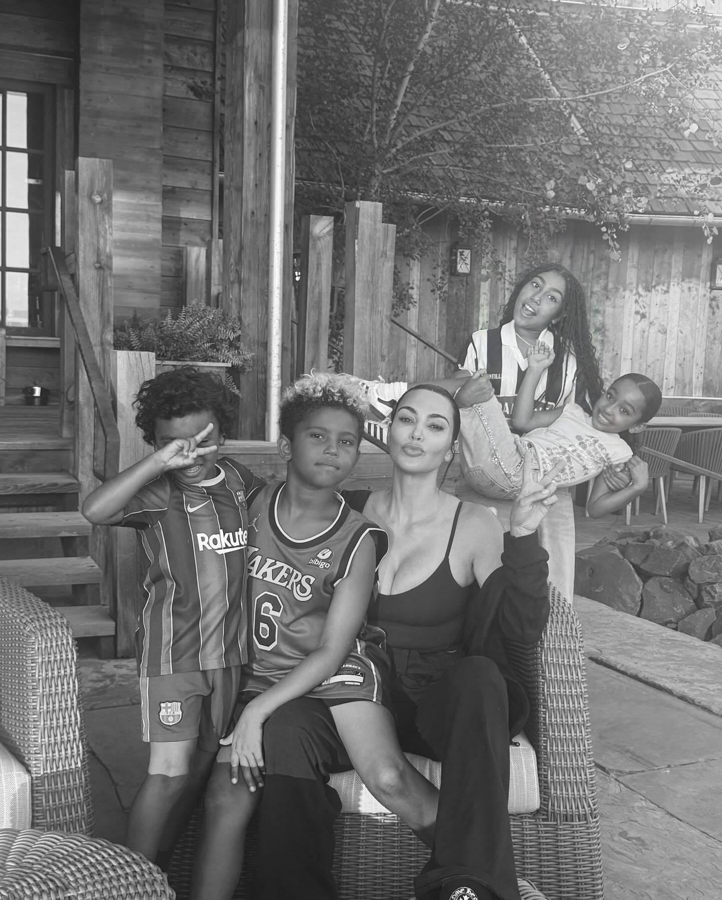 Kim Kardashian with her kids Saint West, Psalm West, North West and Chicago West