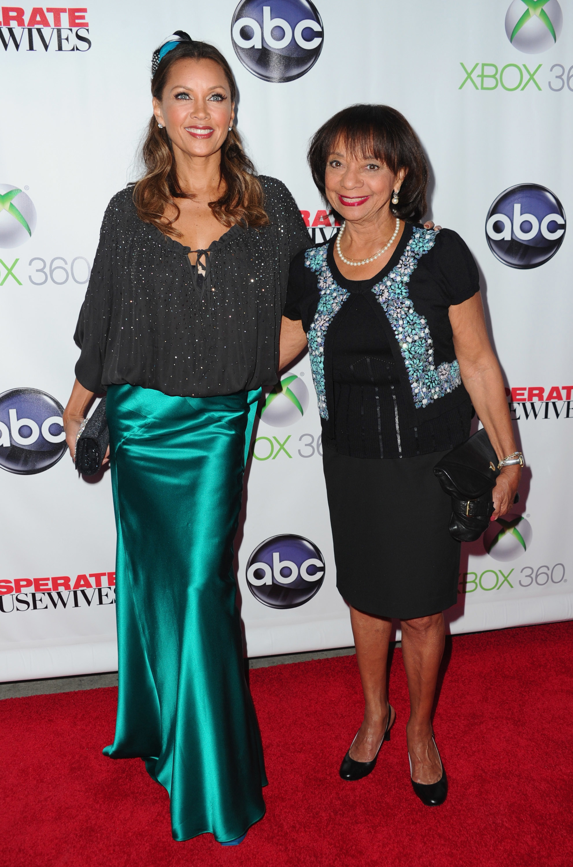 Vanessa Williams and mother Helen Williams 