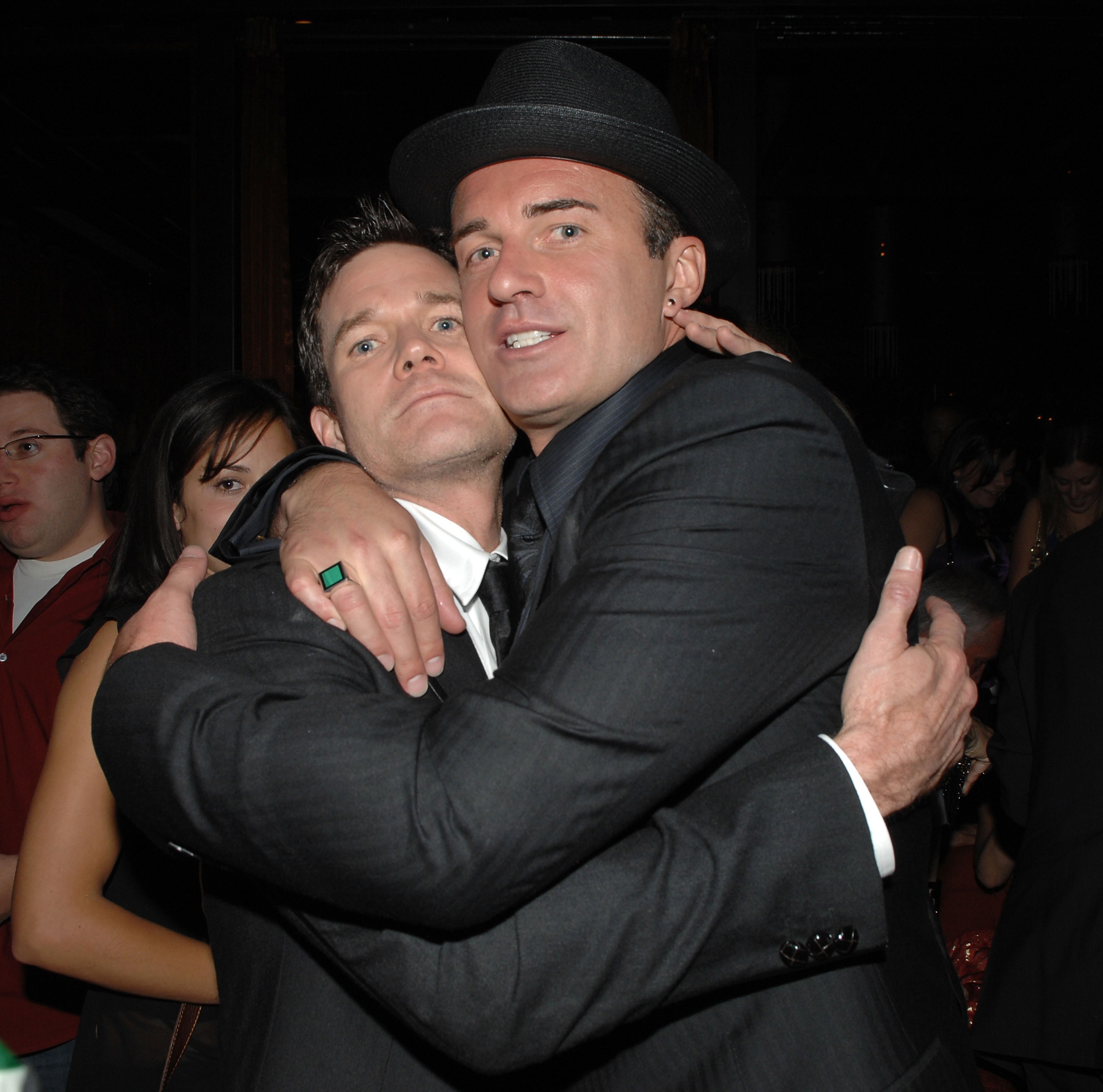 Dylan Walsh and Julian McMahon