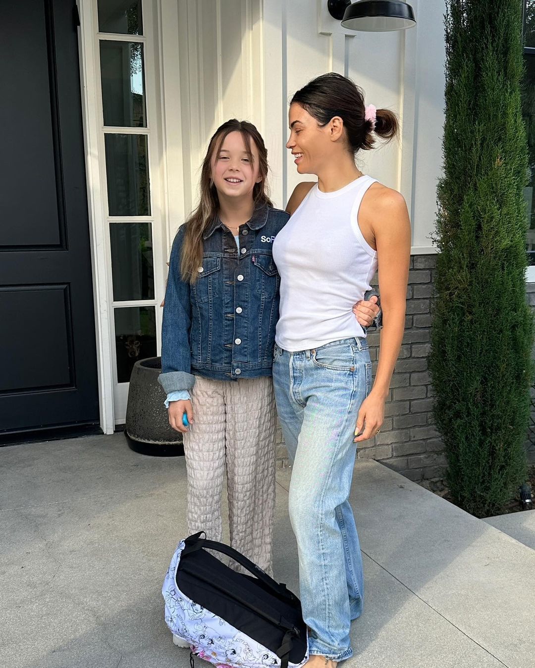 Jenna Dewan and daughter.