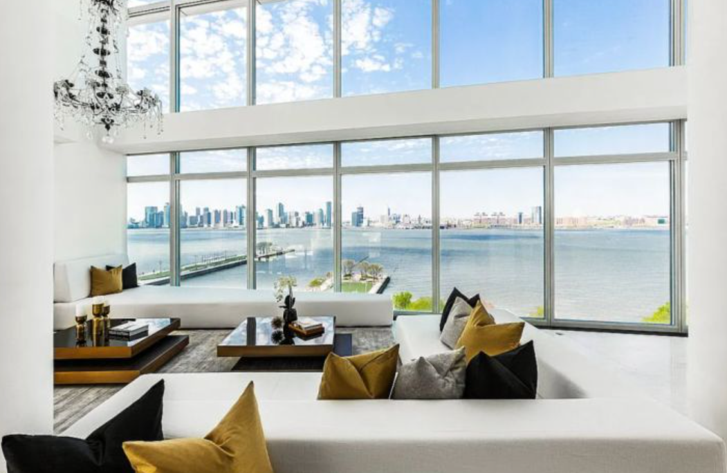 Why A-listers are rushing to dump their former marital homes