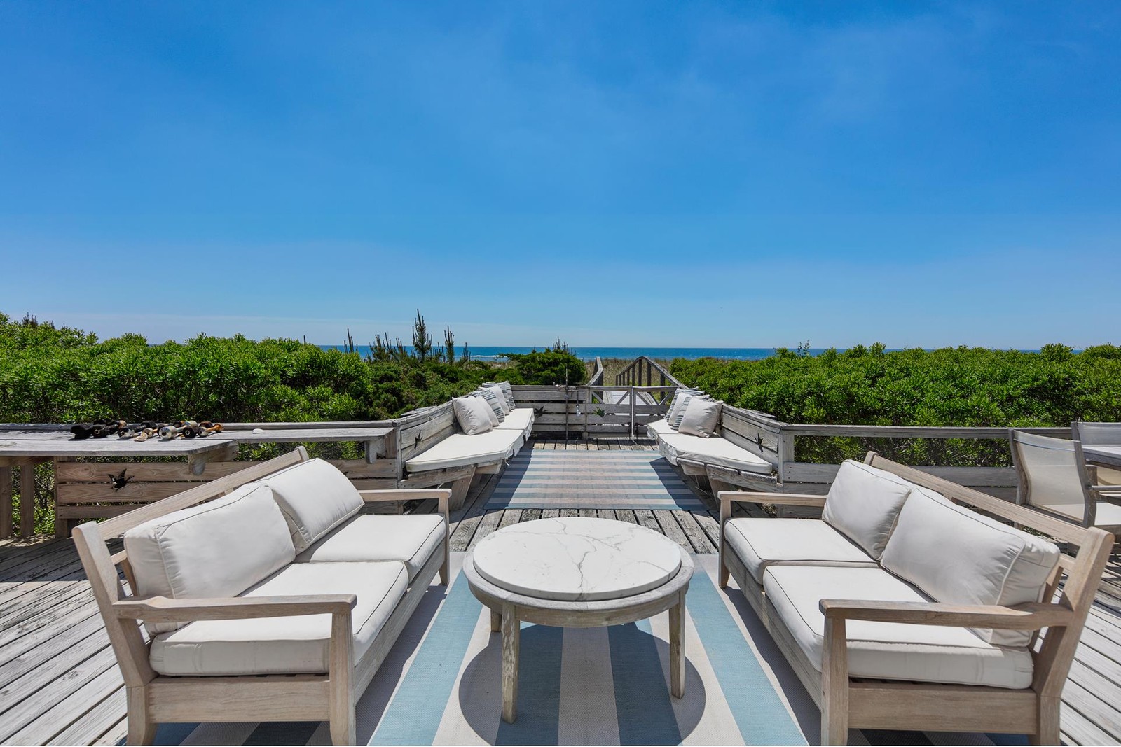 hamptons beach cottage USD 12 million