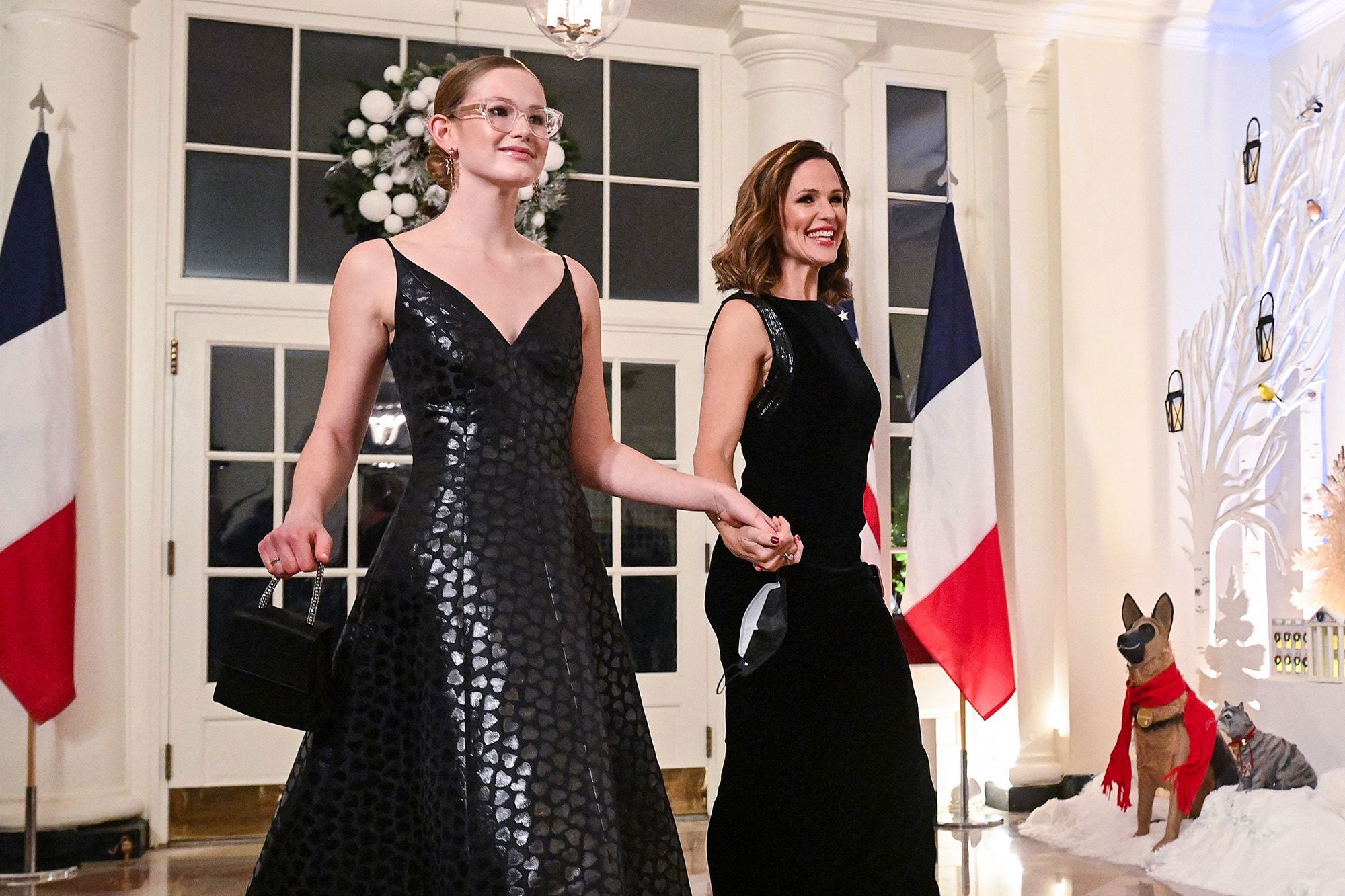 Violet Affleck and Jennifer Garner in 2022.