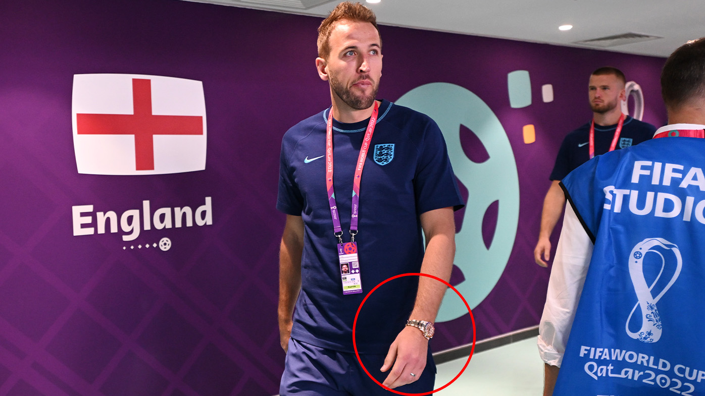 Harry Kane demonstrates for LGBTQI+ rights in Qatar