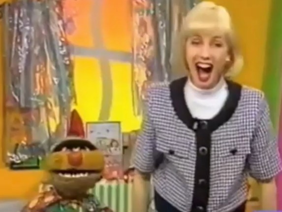 Agro, Ann-Maree Biggar