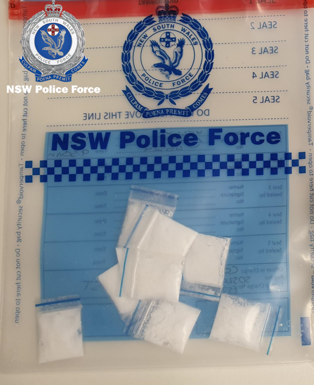 T﻿hree people have been charged for allegedly supplying cocaine in Wagga Wagga.