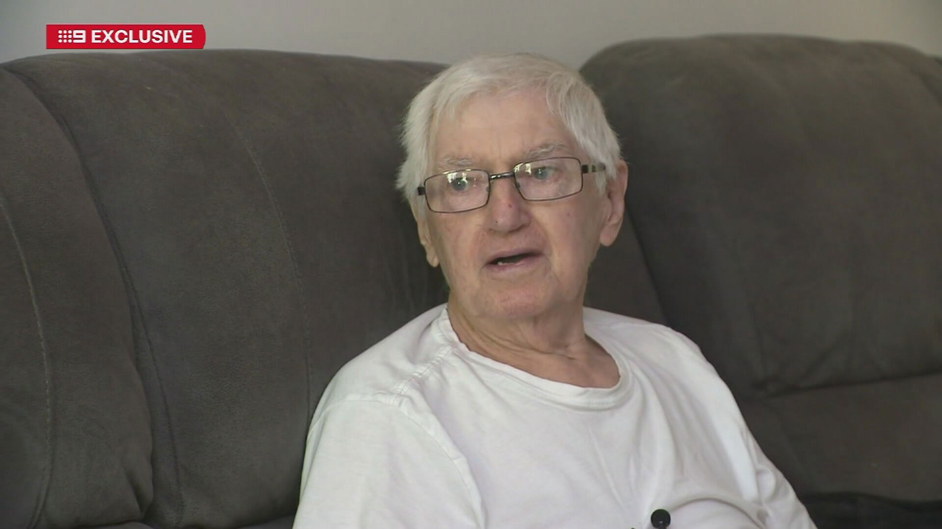 Elderly woman injured after online sale goes wrong leaving $3000 gold chain missing