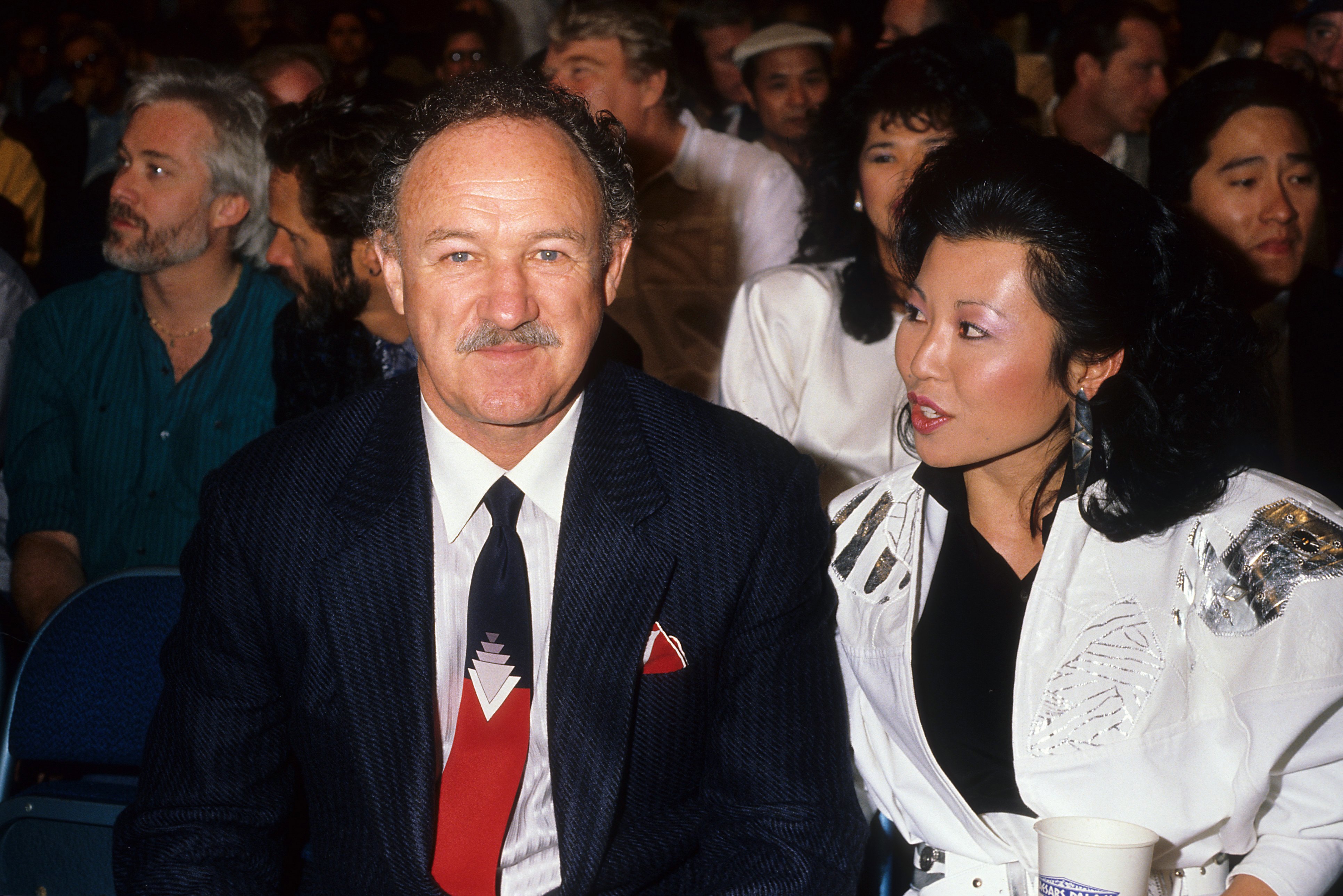 Gene Hackman y Betsy Arakawa